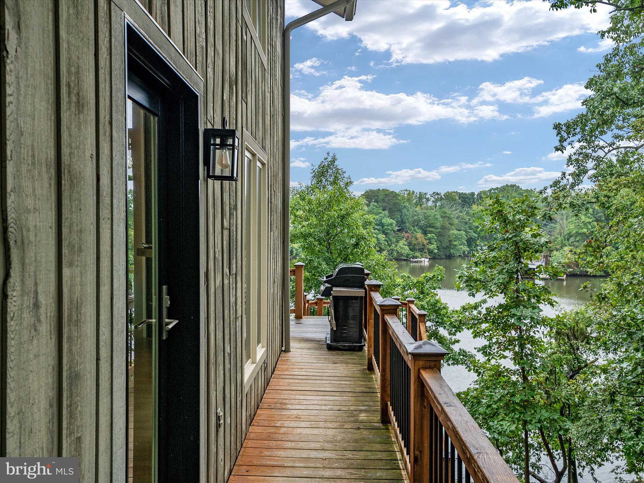 WEEMS CREEK - Residential