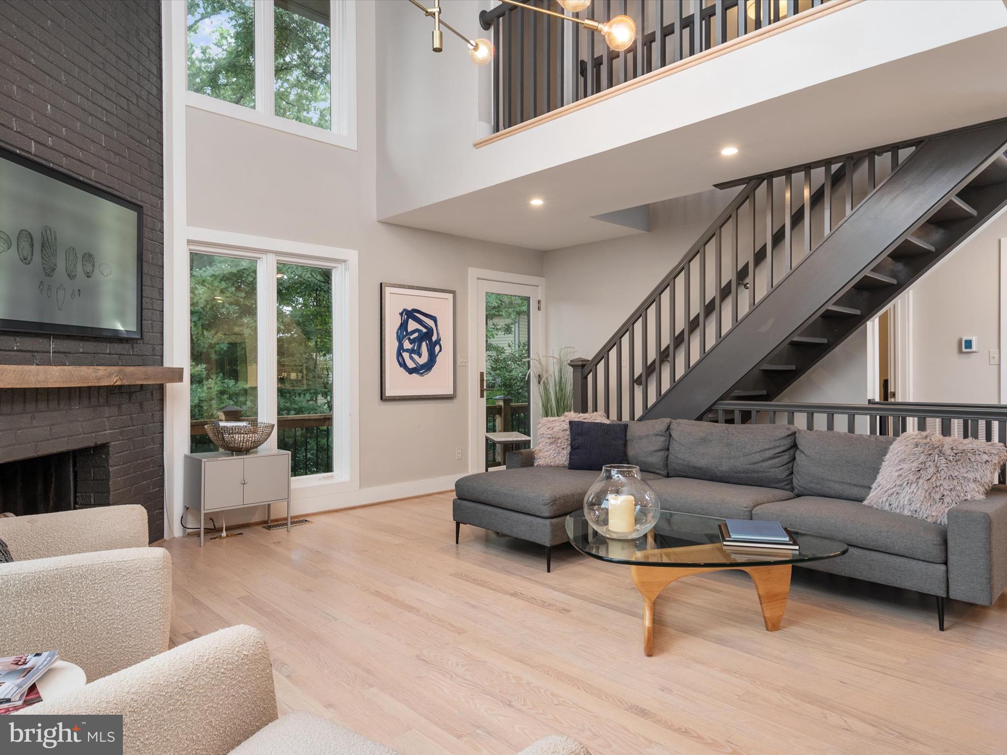 WEEMS CREEK - Residential