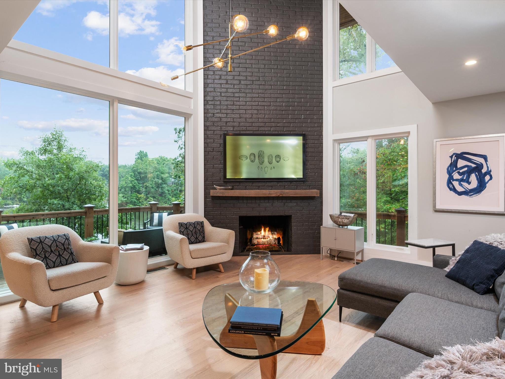 WEEMS CREEK - Residential