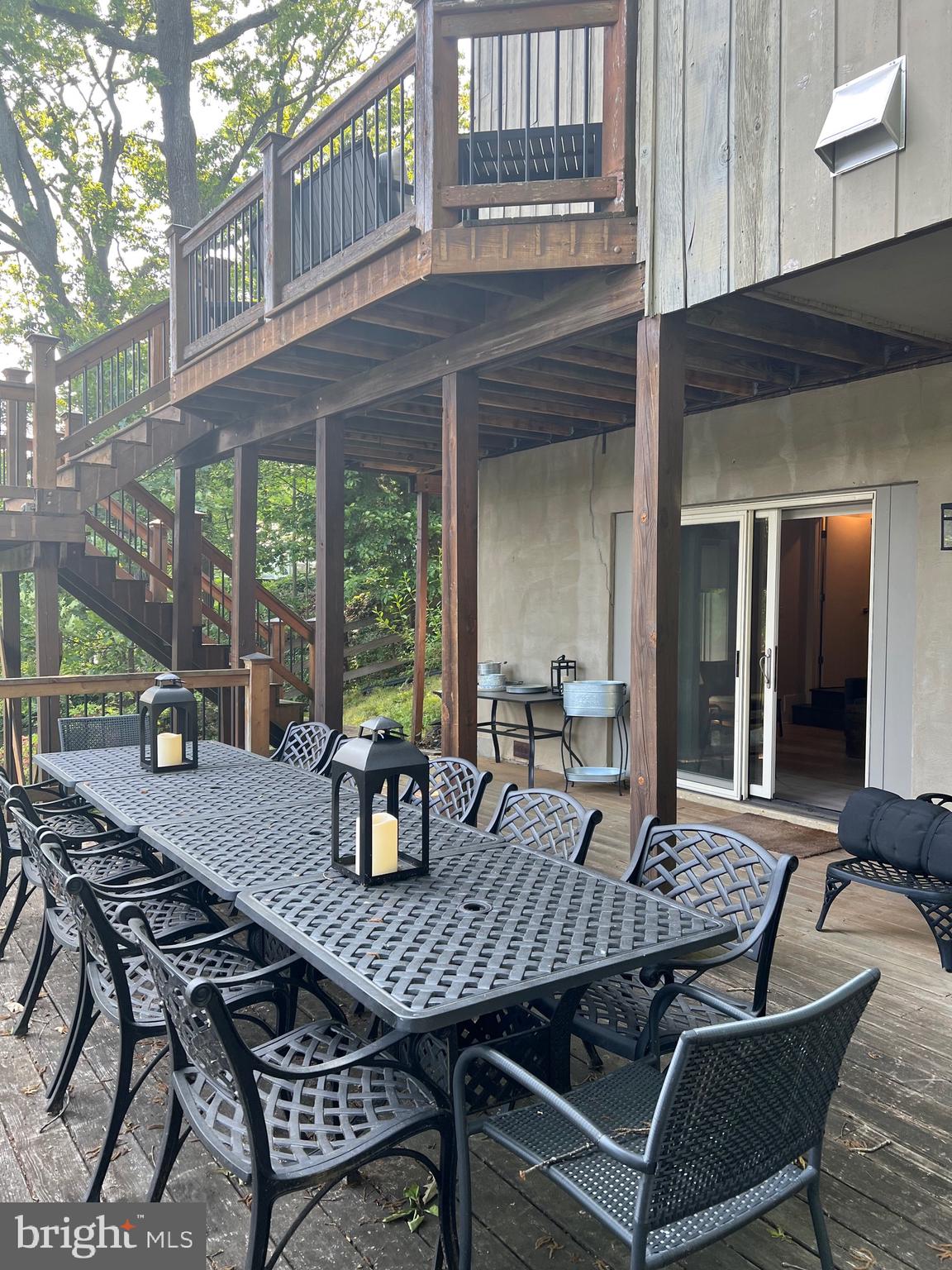 WEEMS CREEK - Residential