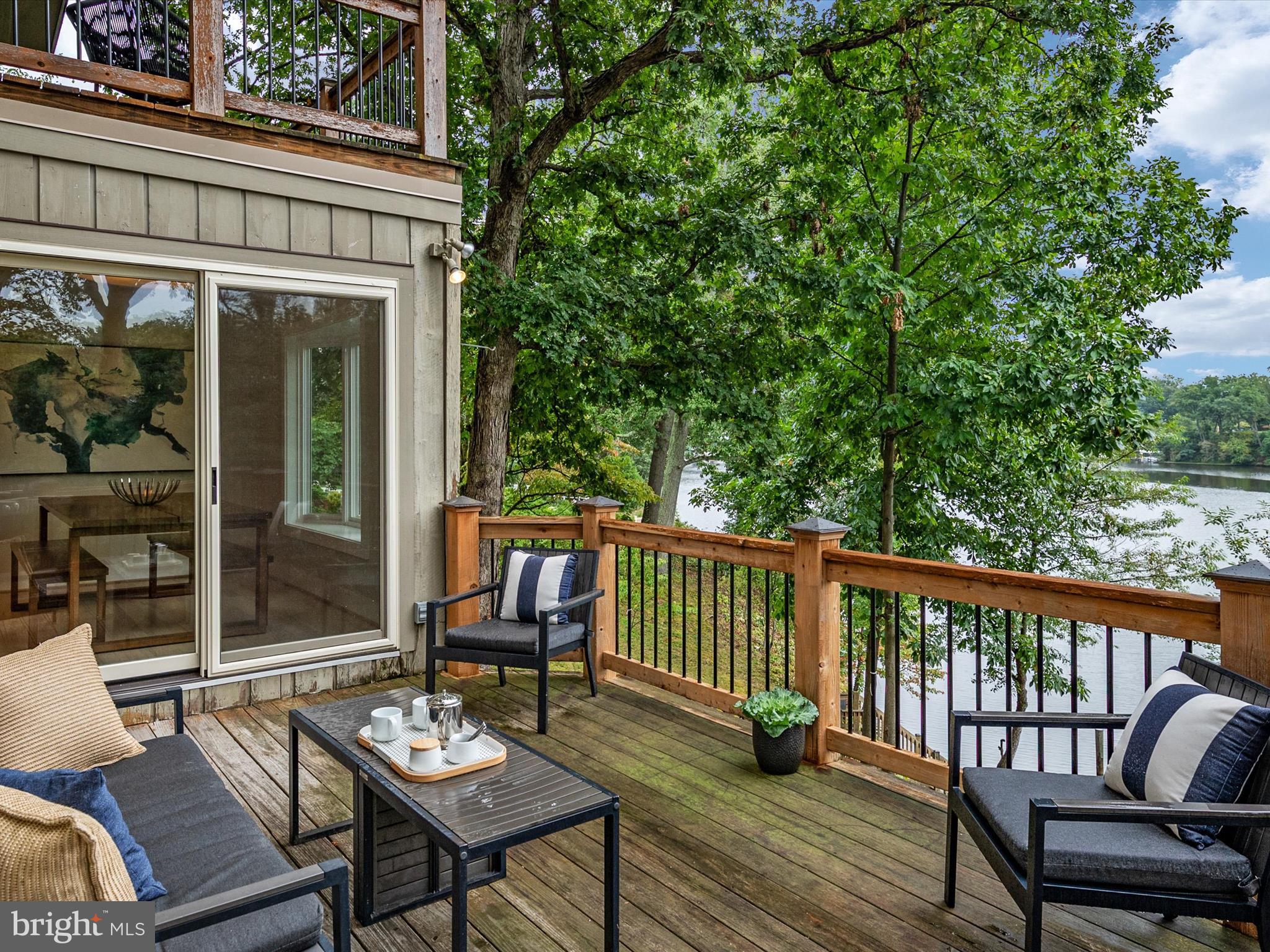 WEEMS CREEK - Residential