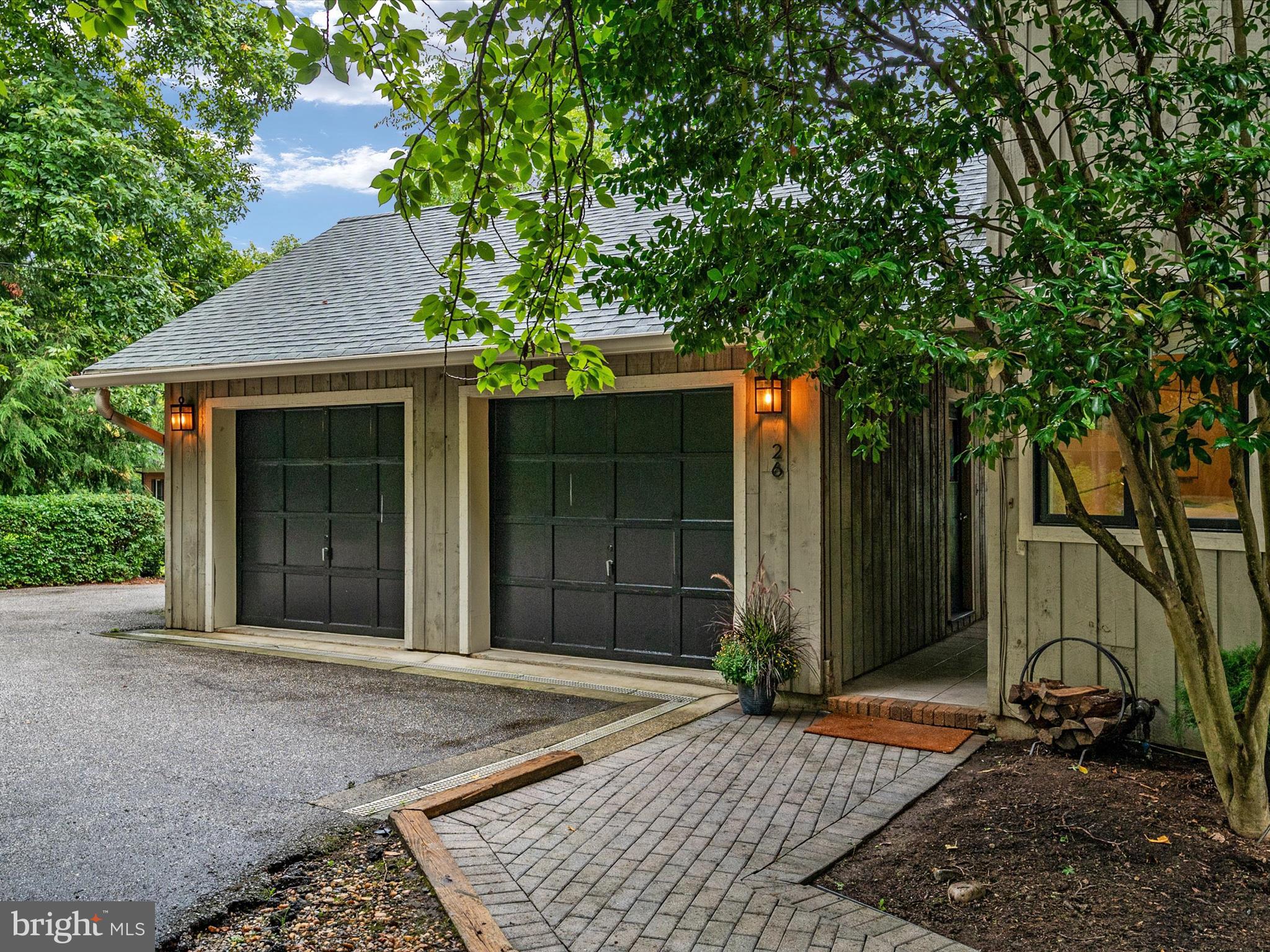 WEEMS CREEK - Residential