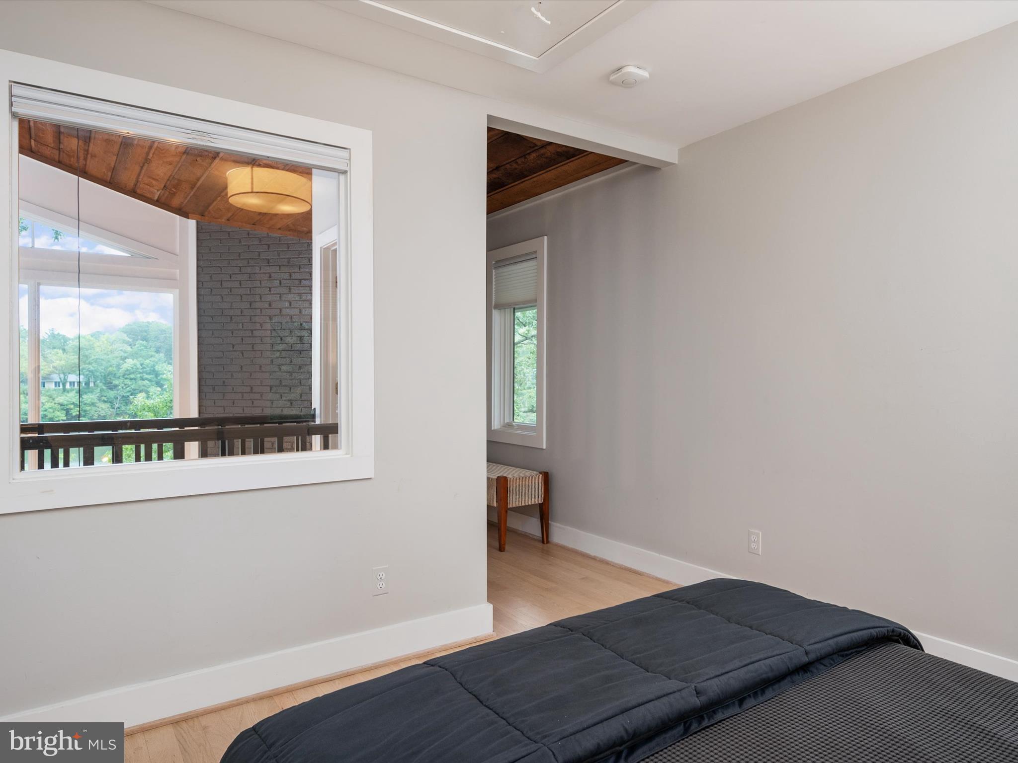 WEEMS CREEK - Residential