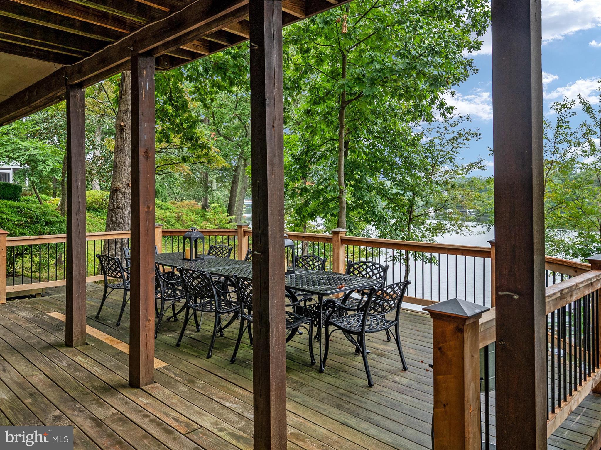 WEEMS CREEK - Residential