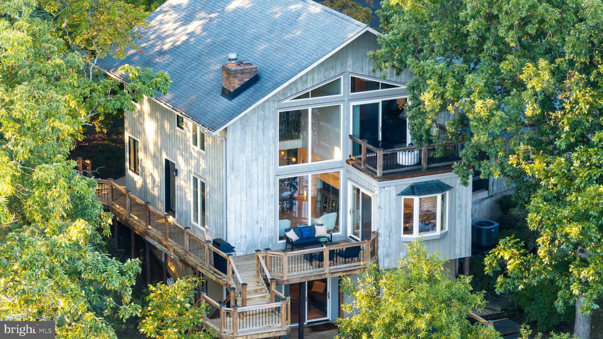 WEEMS CREEK - Residential