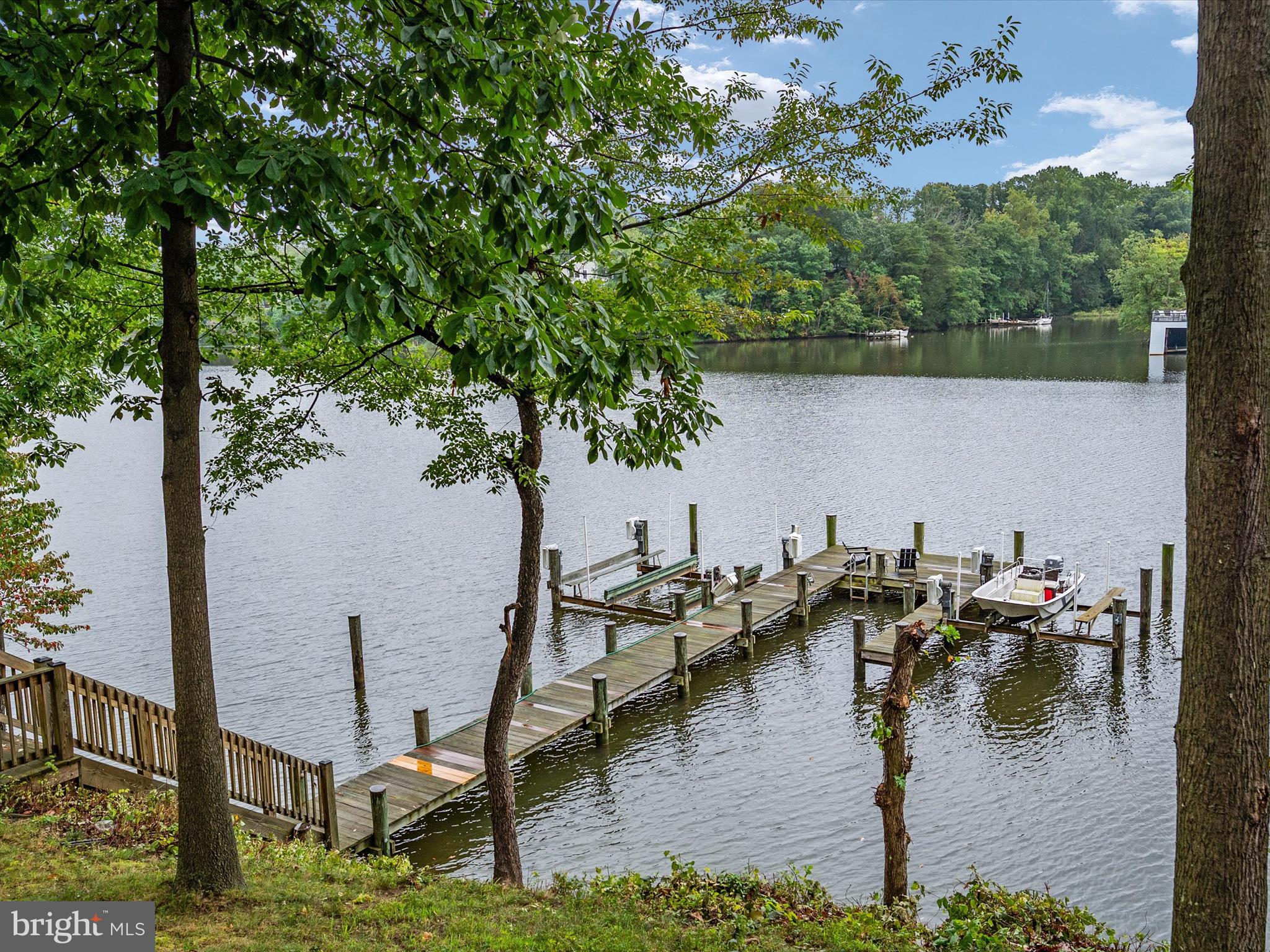WEEMS CREEK - Residential