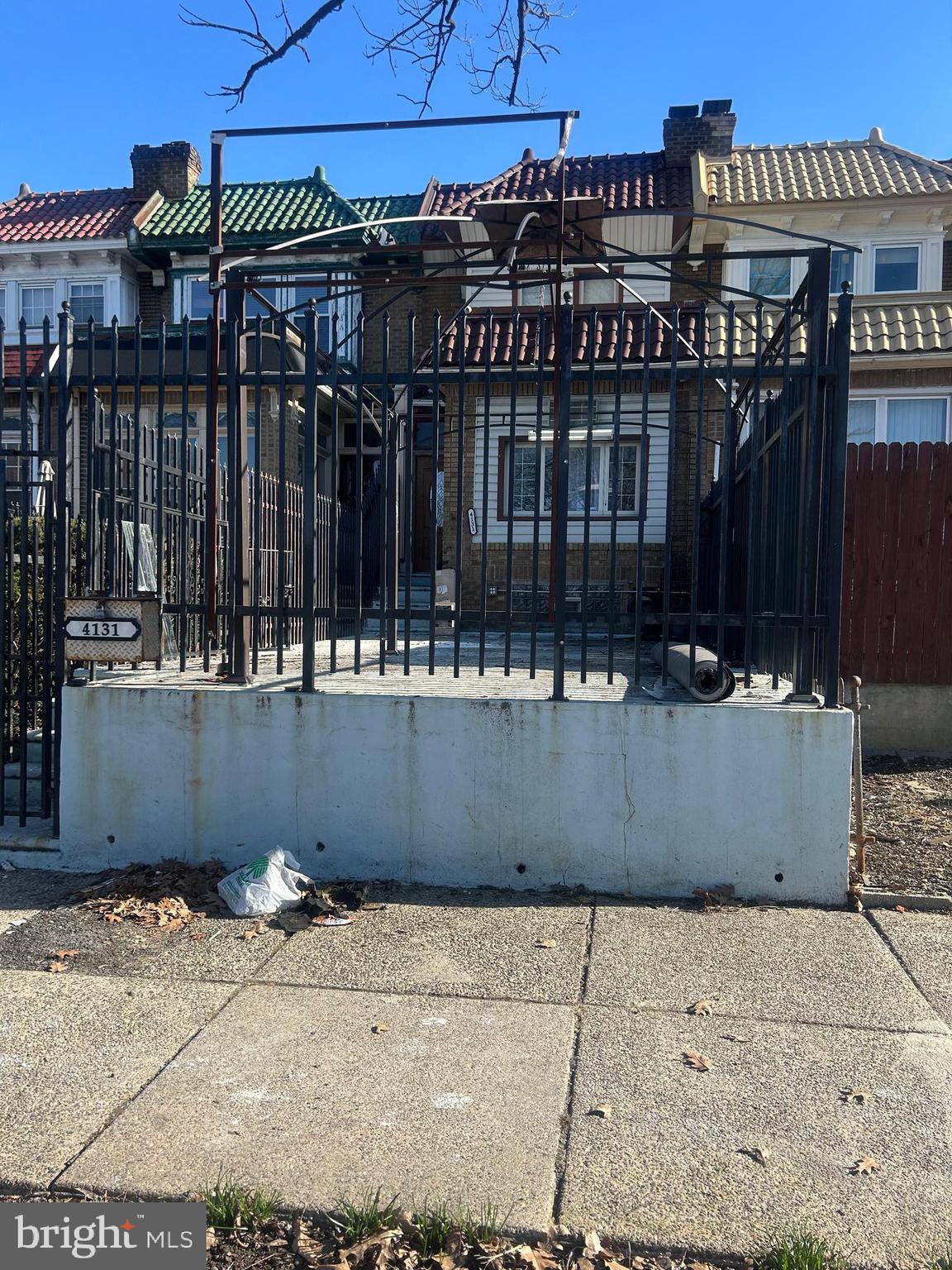 NORTHWOOD - Residential