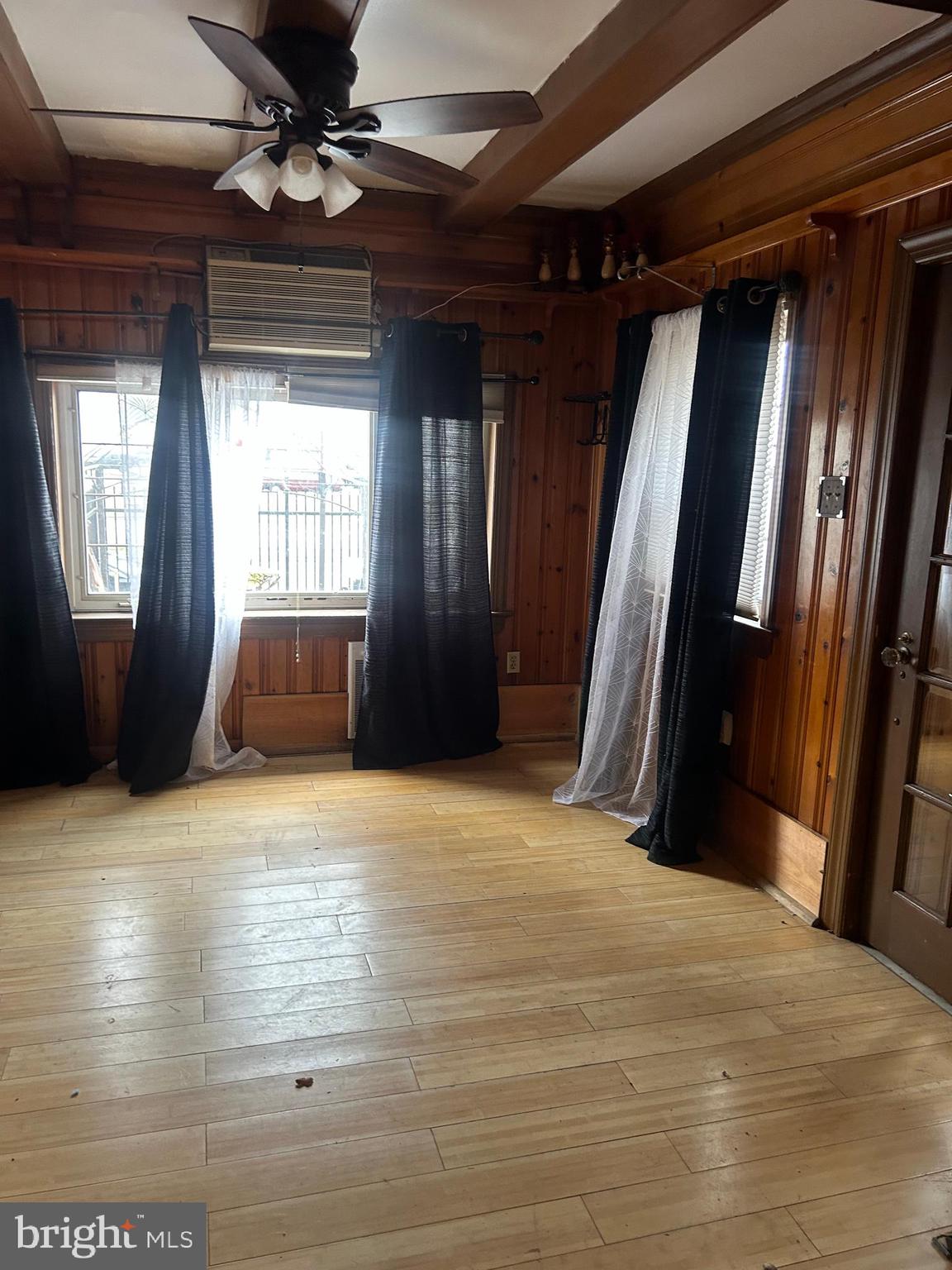 NORTHWOOD - Residential