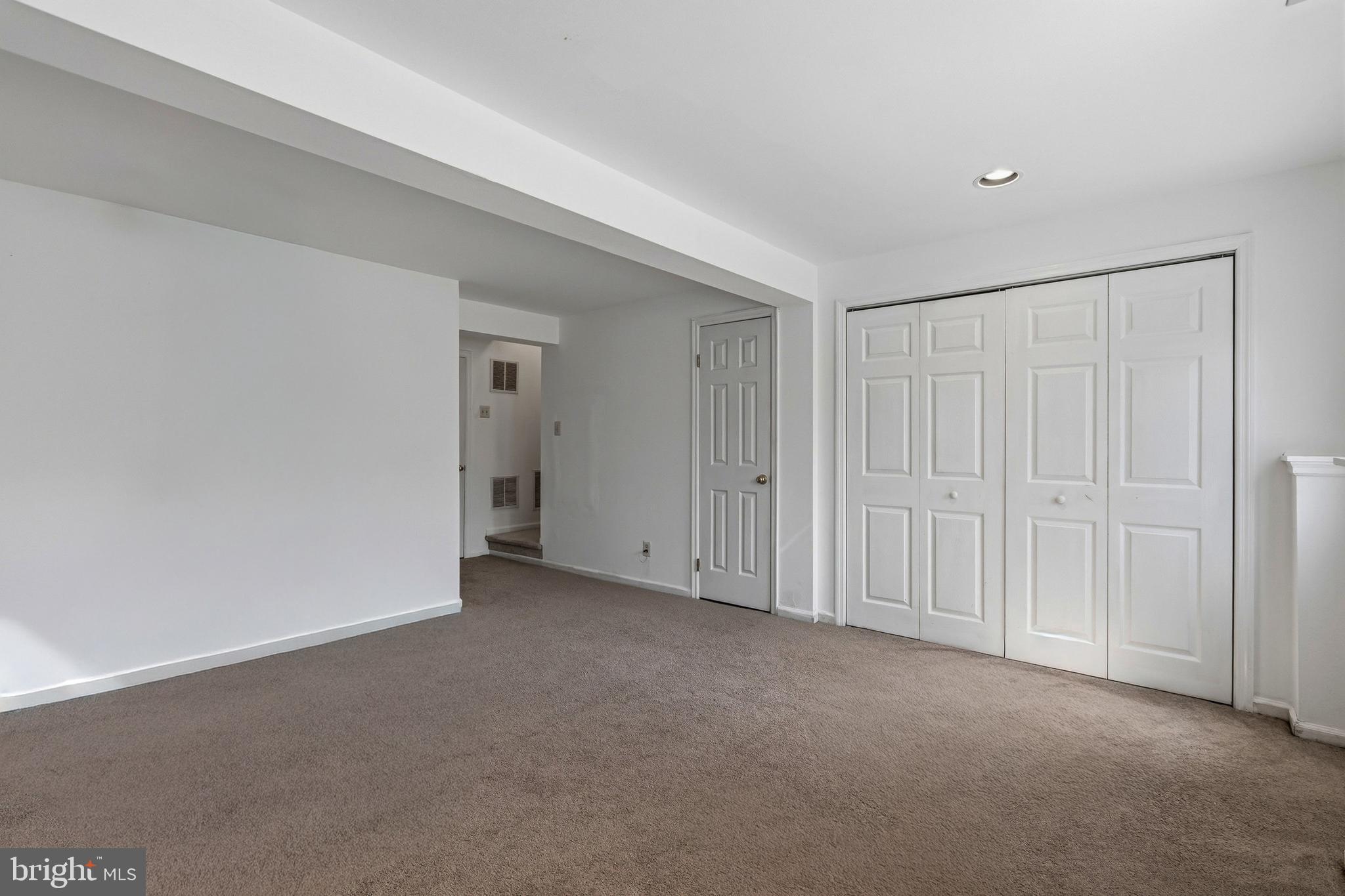 PINEWOODS - Residential