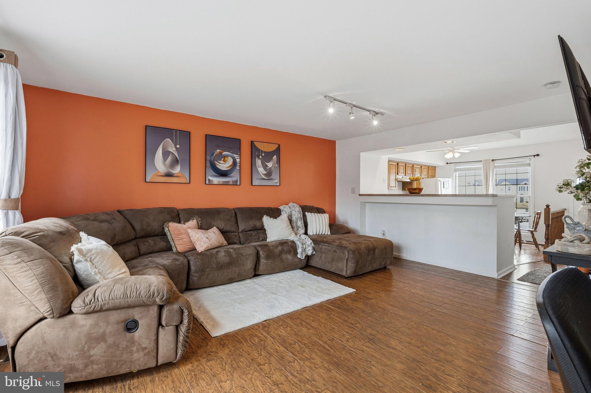 PINEWOODS - Residential