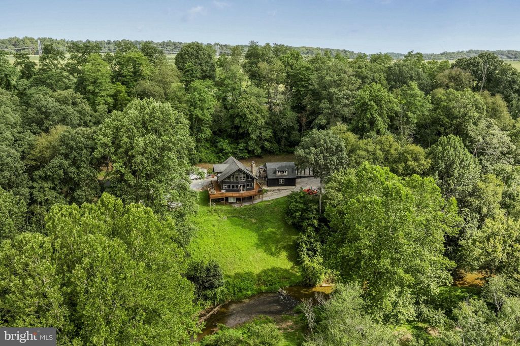 Photo of 160 Fairview Road, KIRKWOOD, PA 17536 (MLS # PALA2074570)