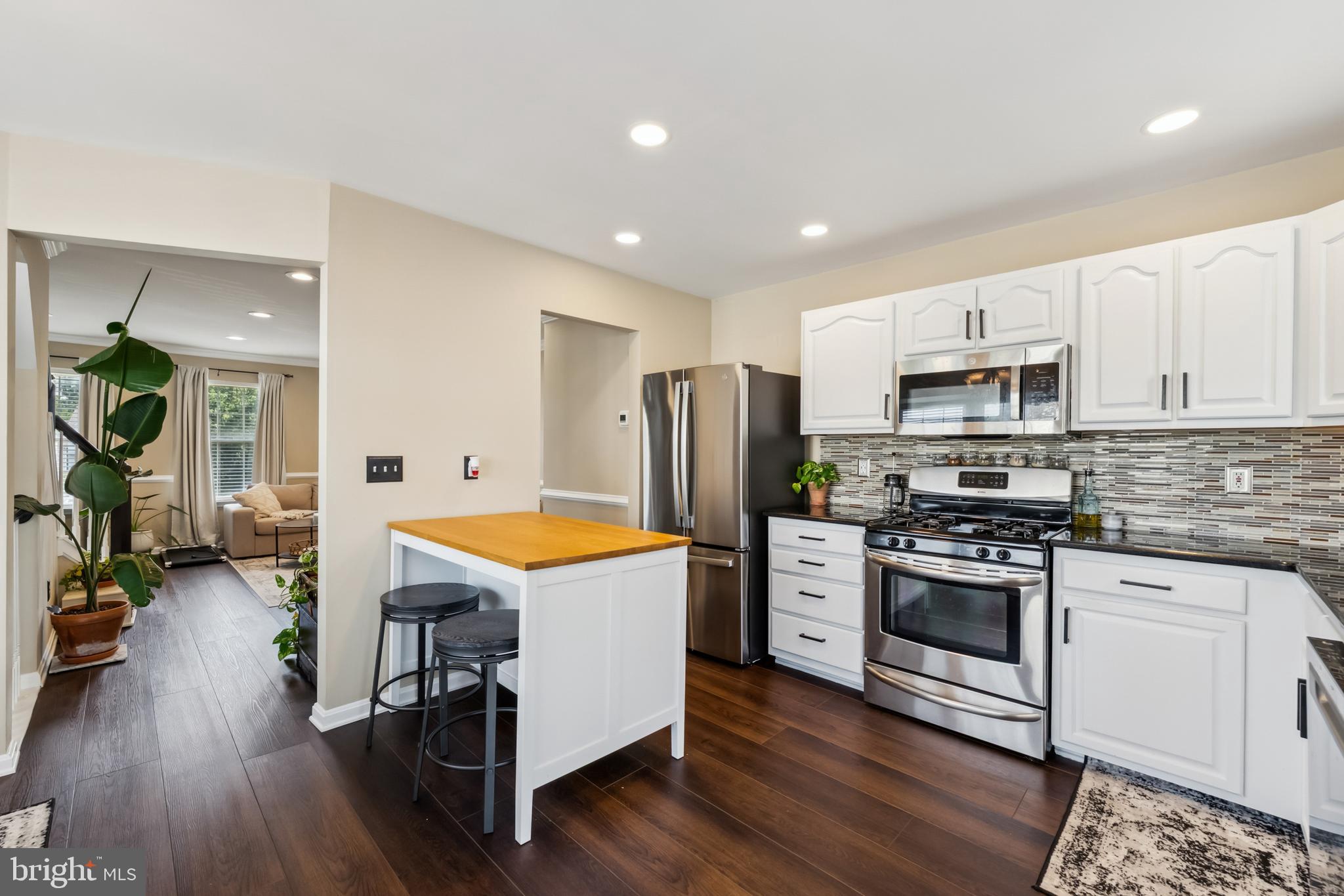 SHERBROOKE II TH CONDO - Residential