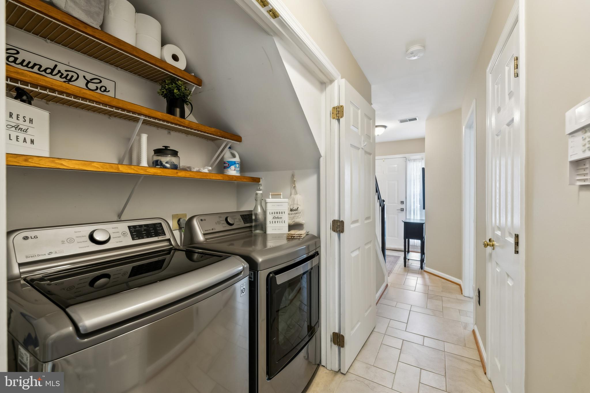 SHERBROOKE II TH CONDO - Residential