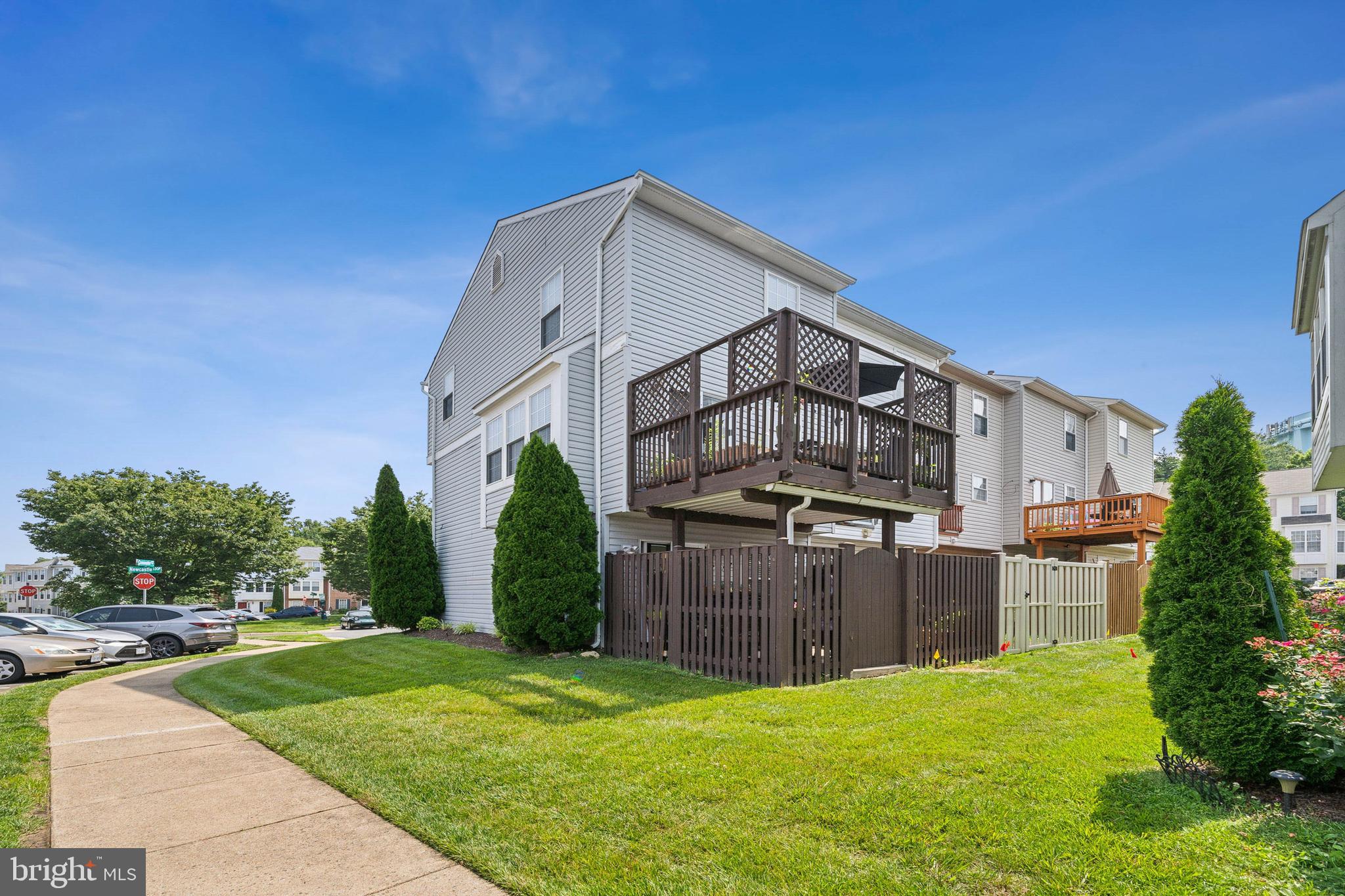 SHERBROOKE II TH CONDO - Residential