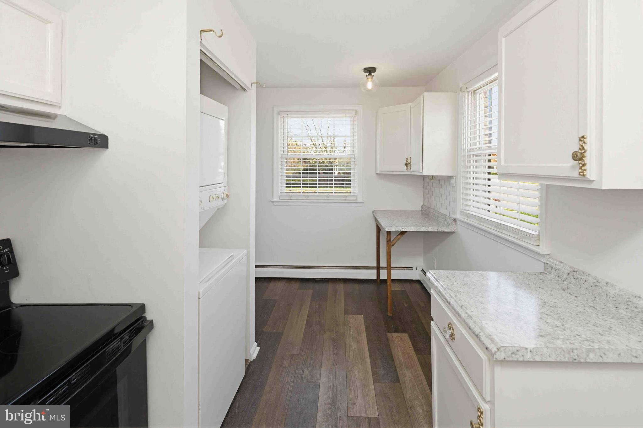 VALLEY HOUSE - Residential