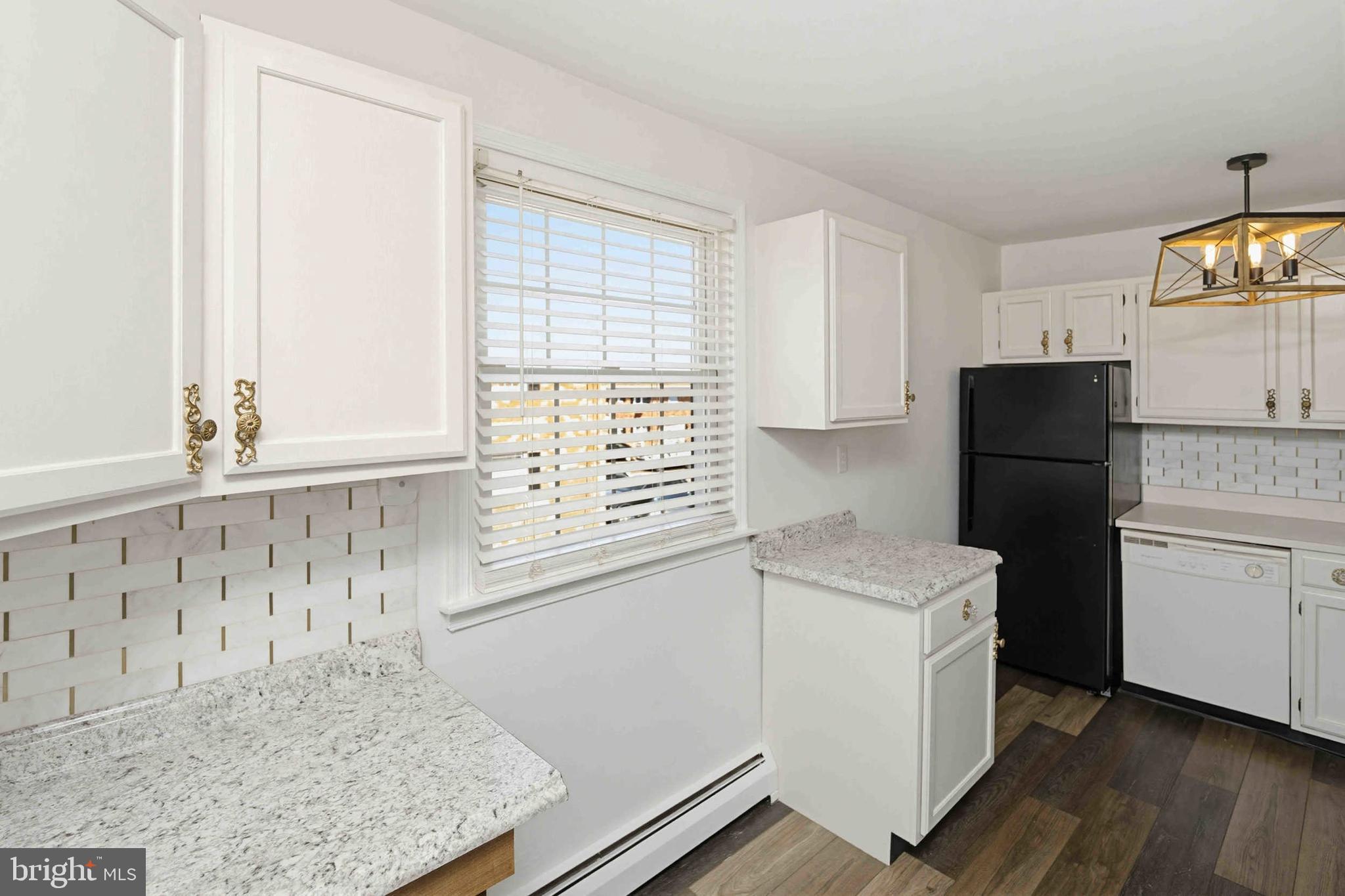 VALLEY HOUSE - Residential