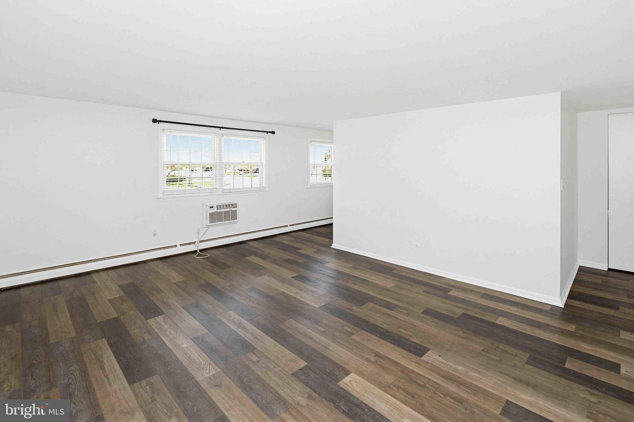 VALLEY HOUSE - Residential