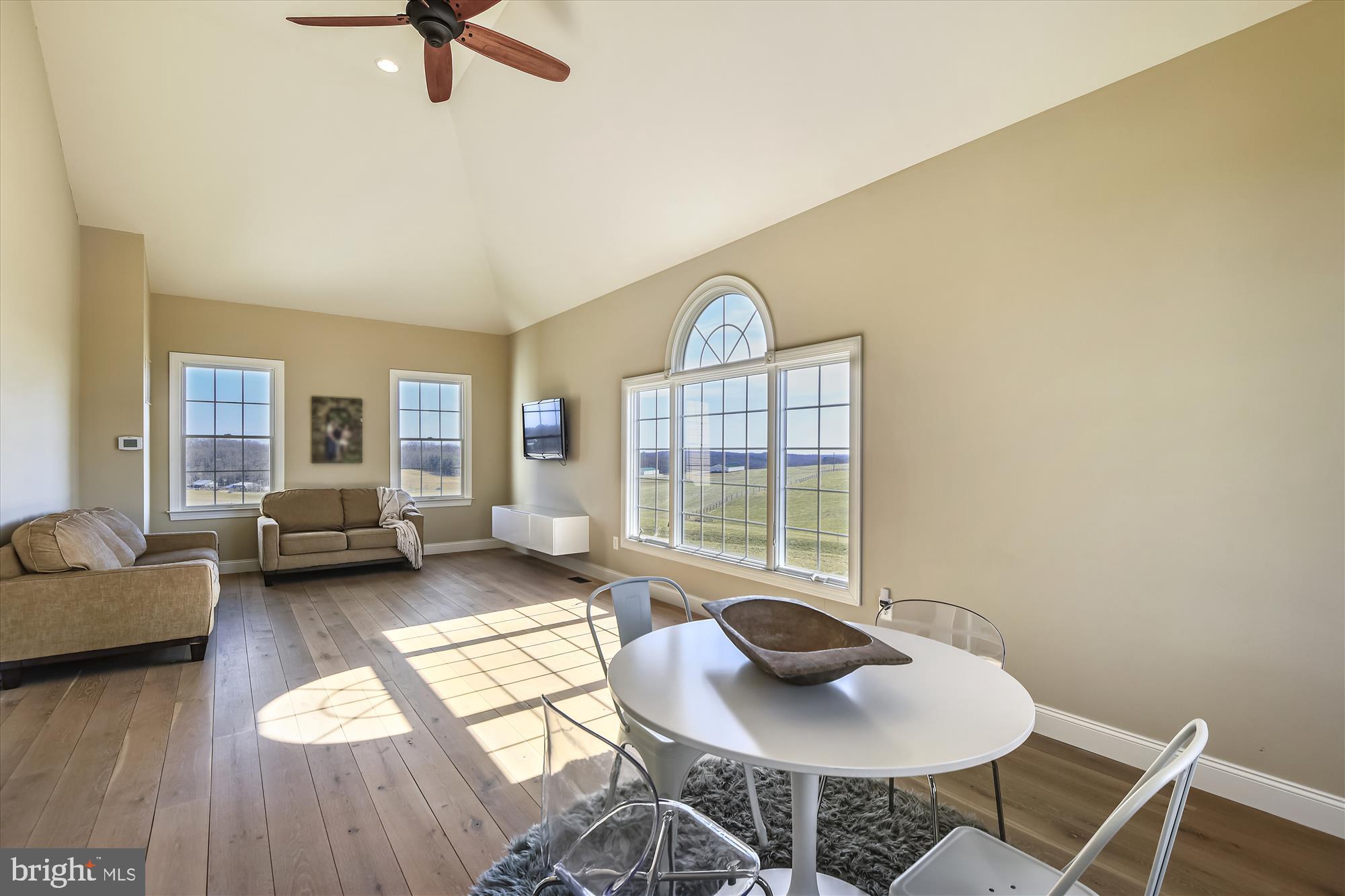 WILLOW VALE FARMS - Residential