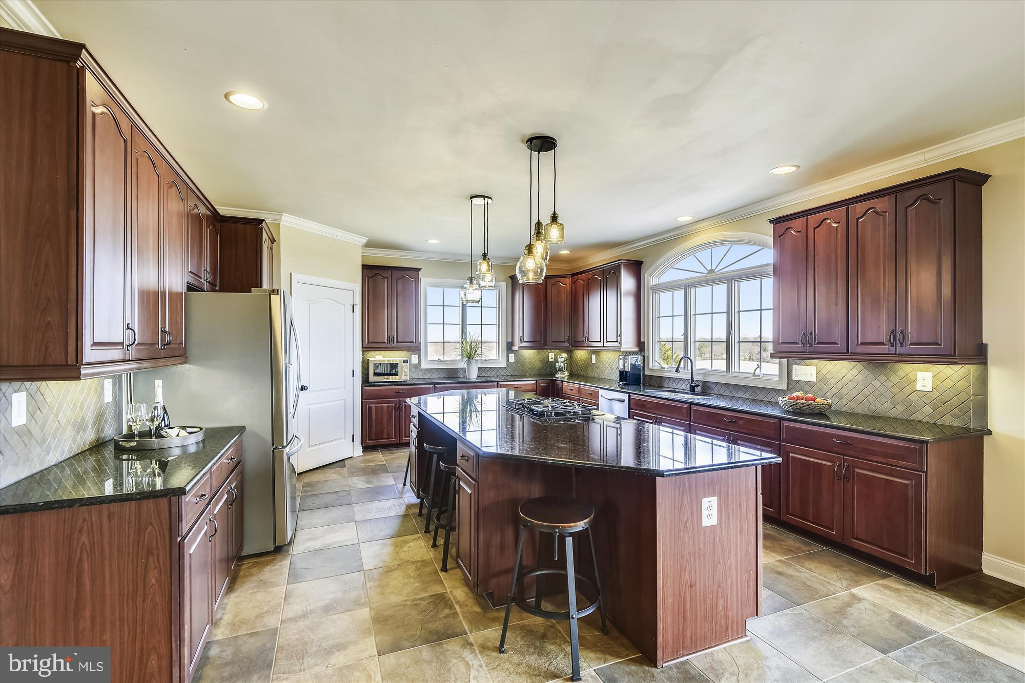 WILLOW VALE FARMS - Residential