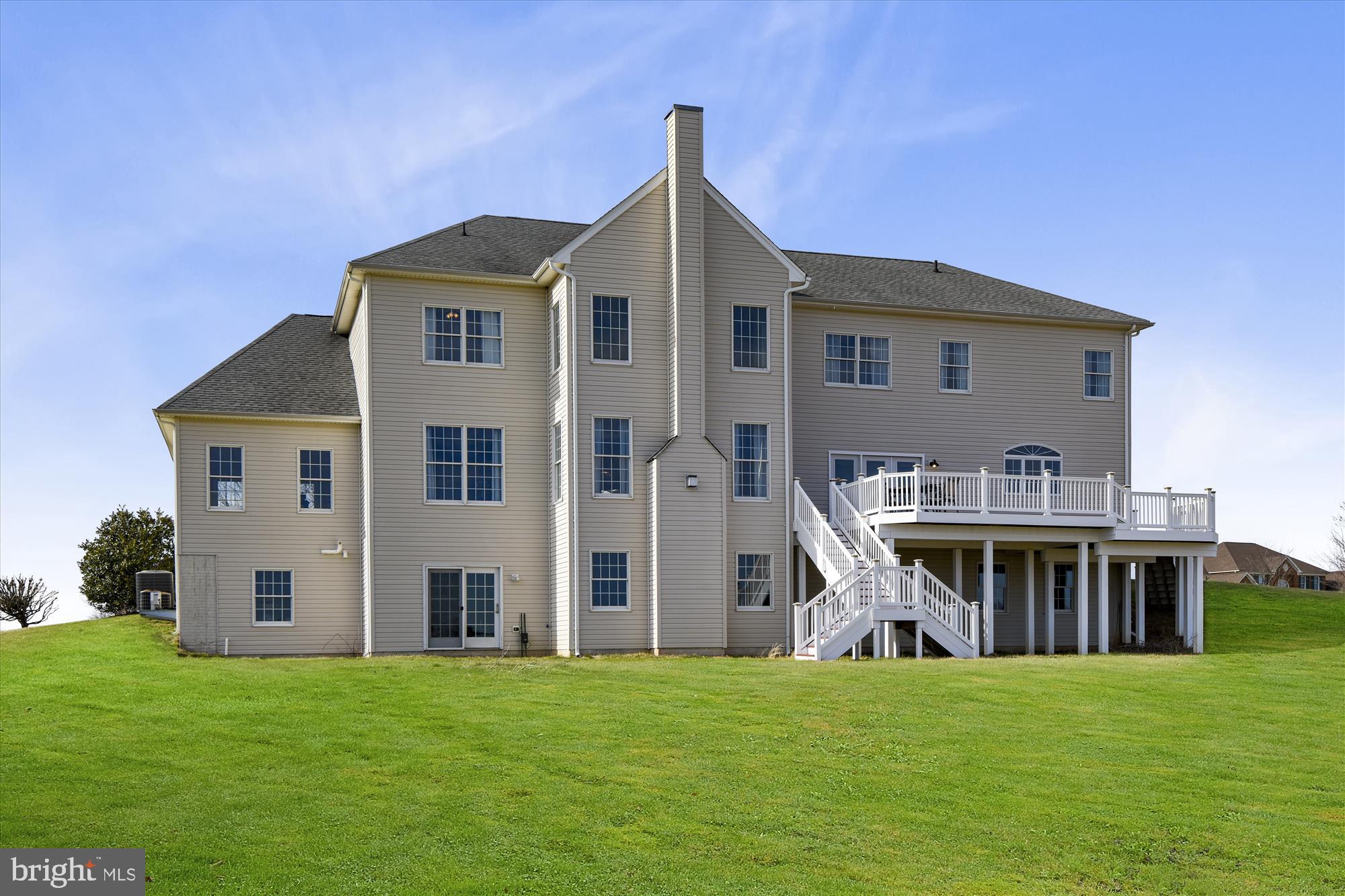 WILLOW VALE FARMS - Residential