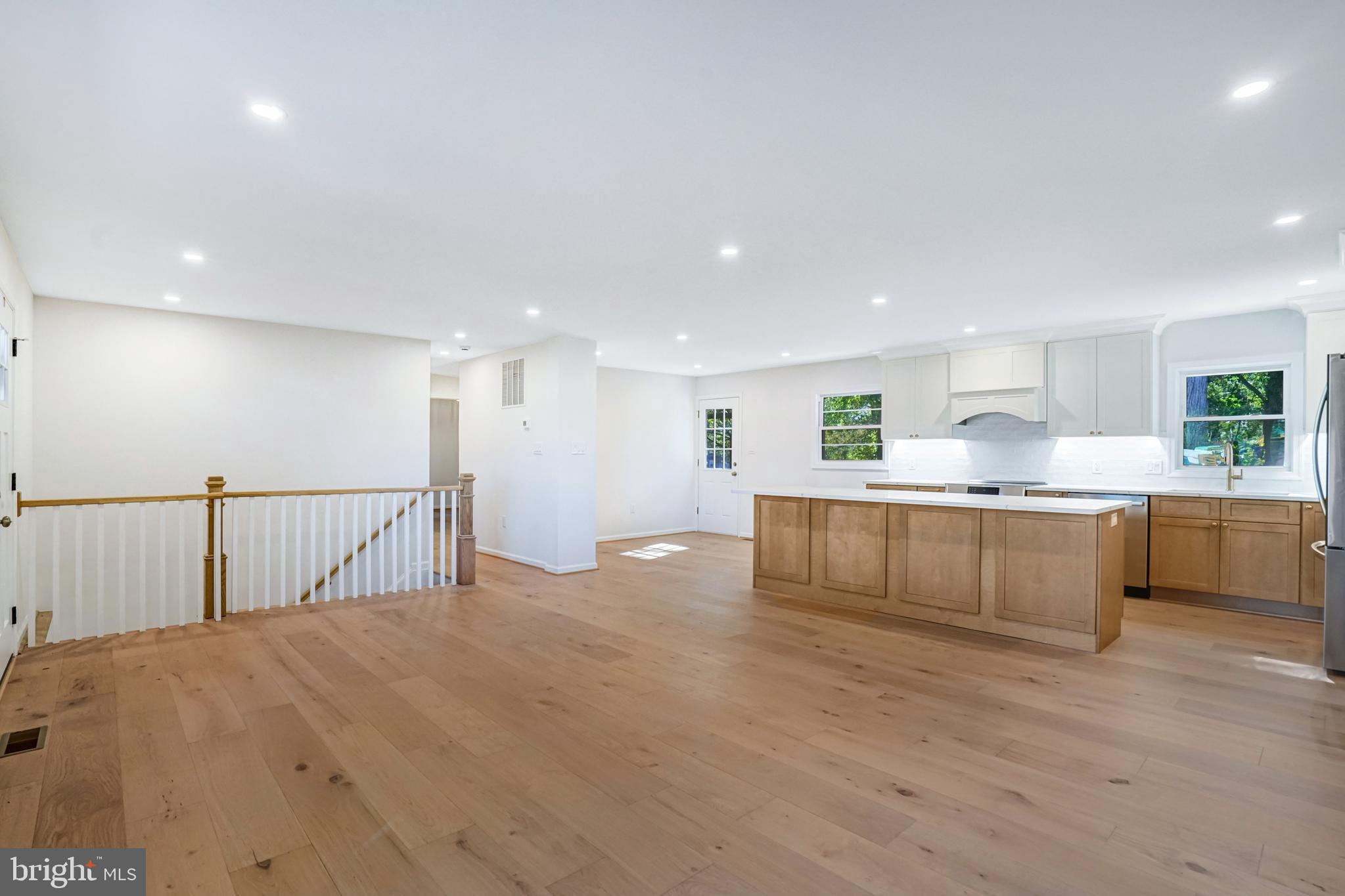 8400 RICHMOND AVENUE