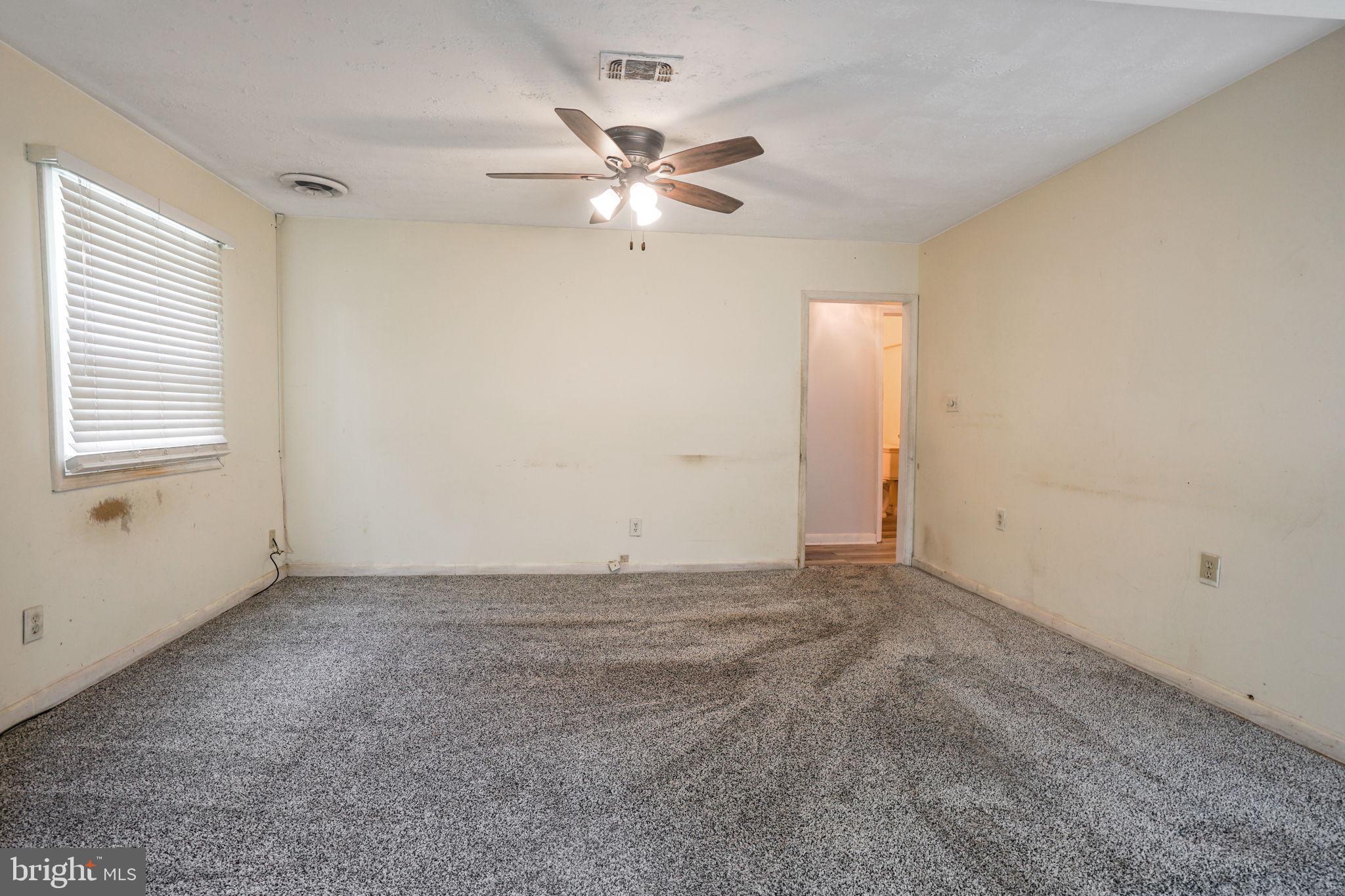 SNUG HARBOR - Residential