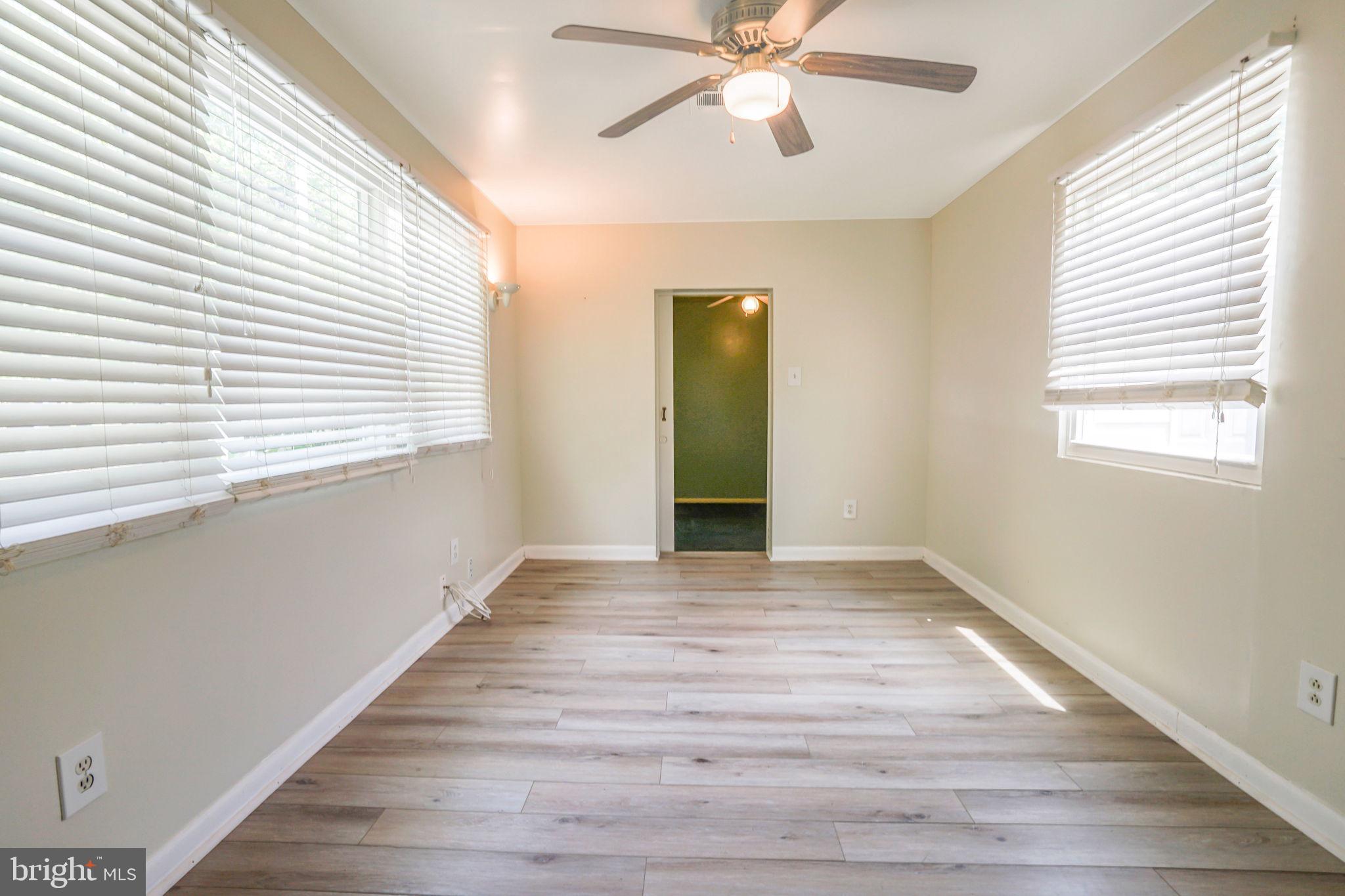 SNUG HARBOR - Residential