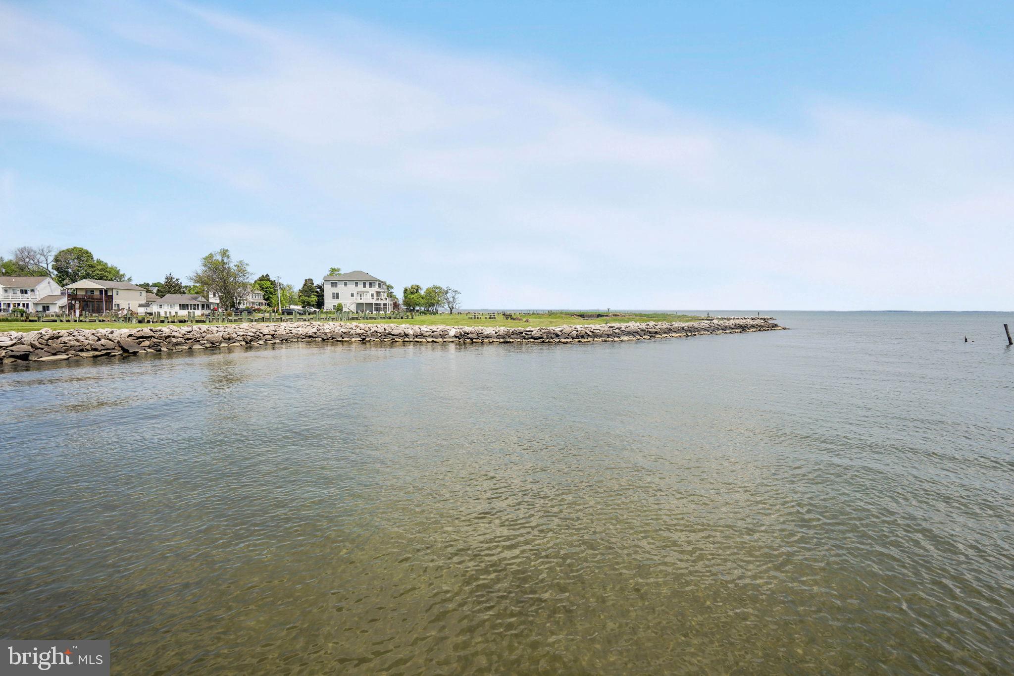 SNUG HARBOR - Residential