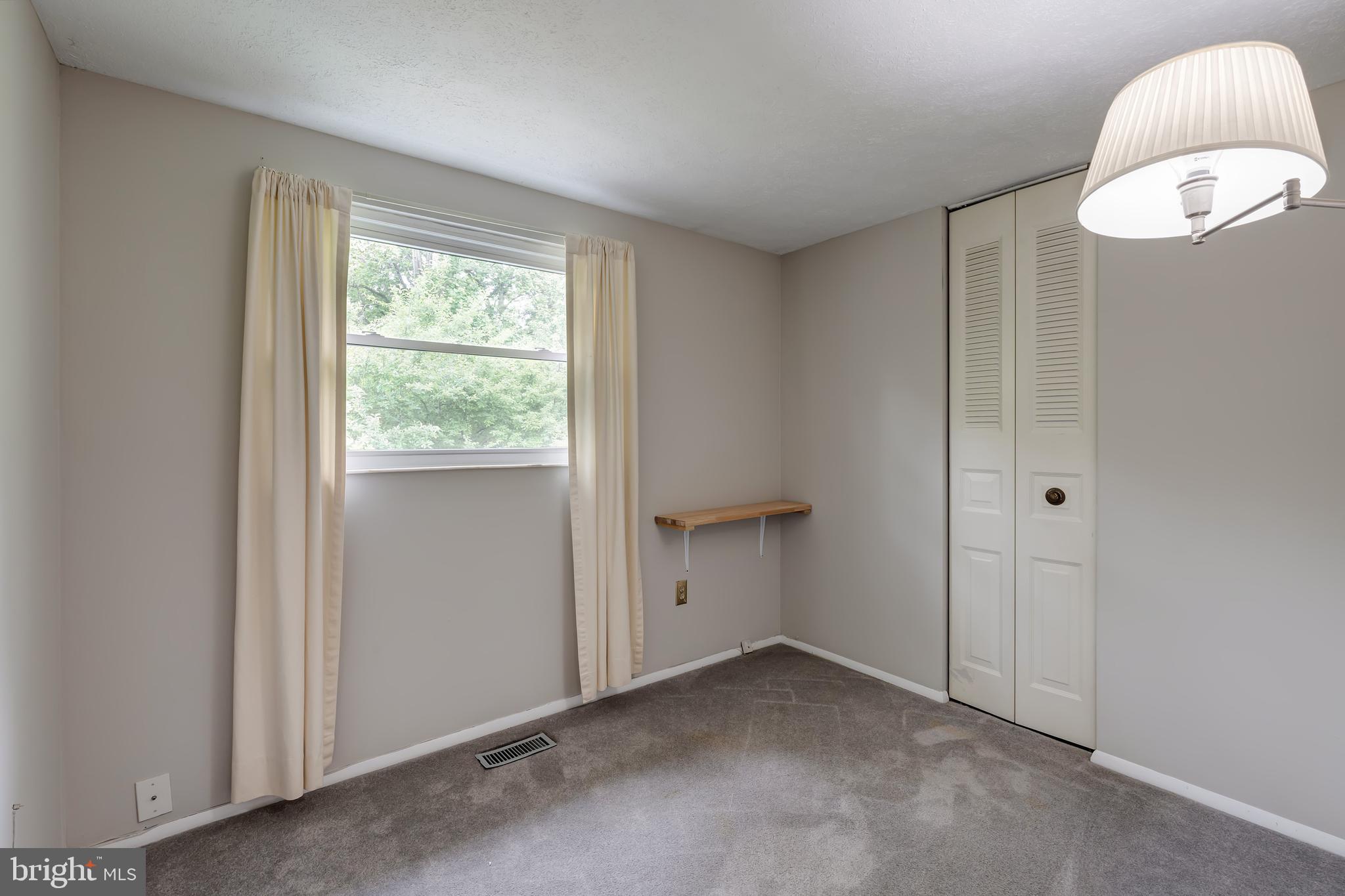 NEWPORT - Residential