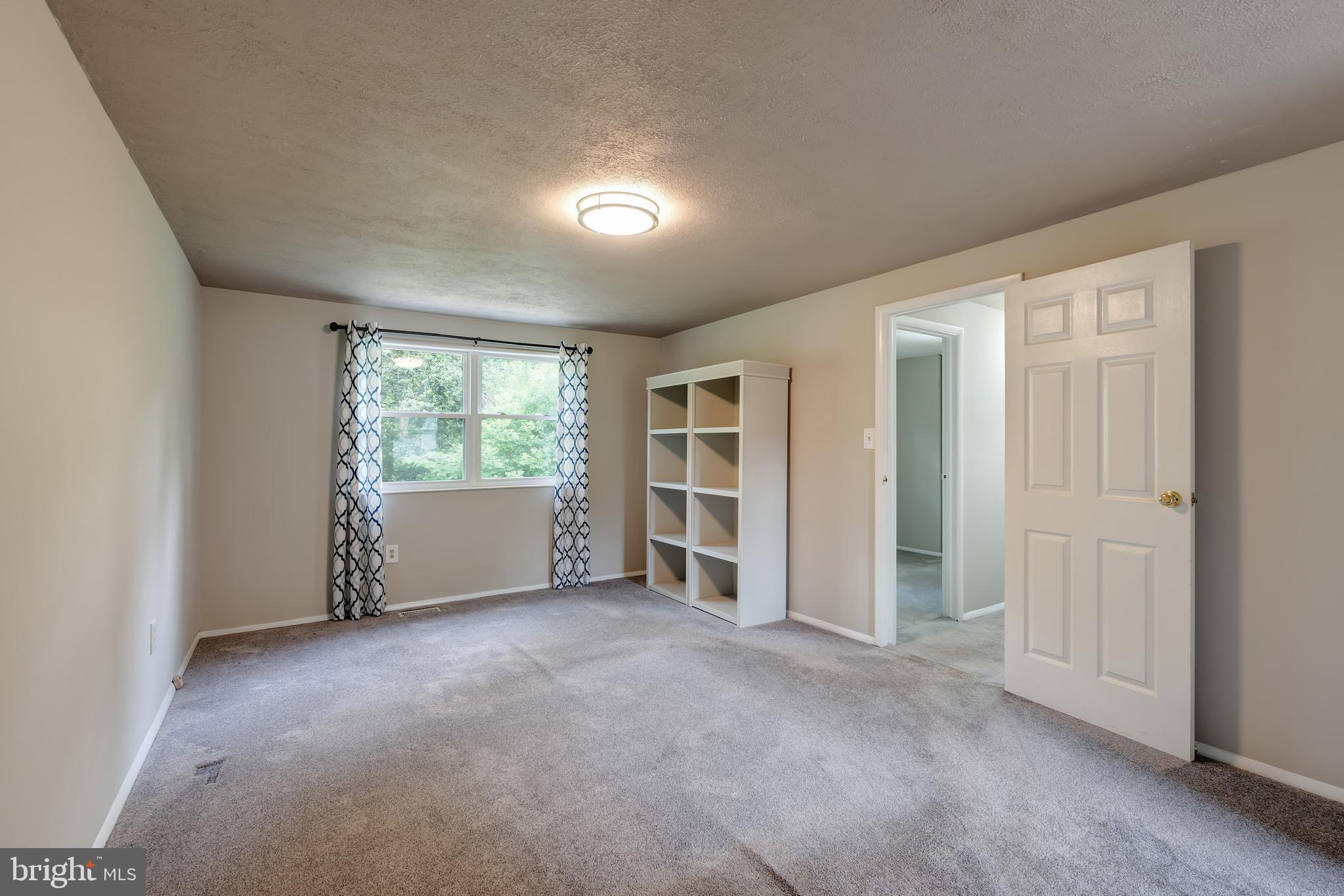 NEWPORT - Residential