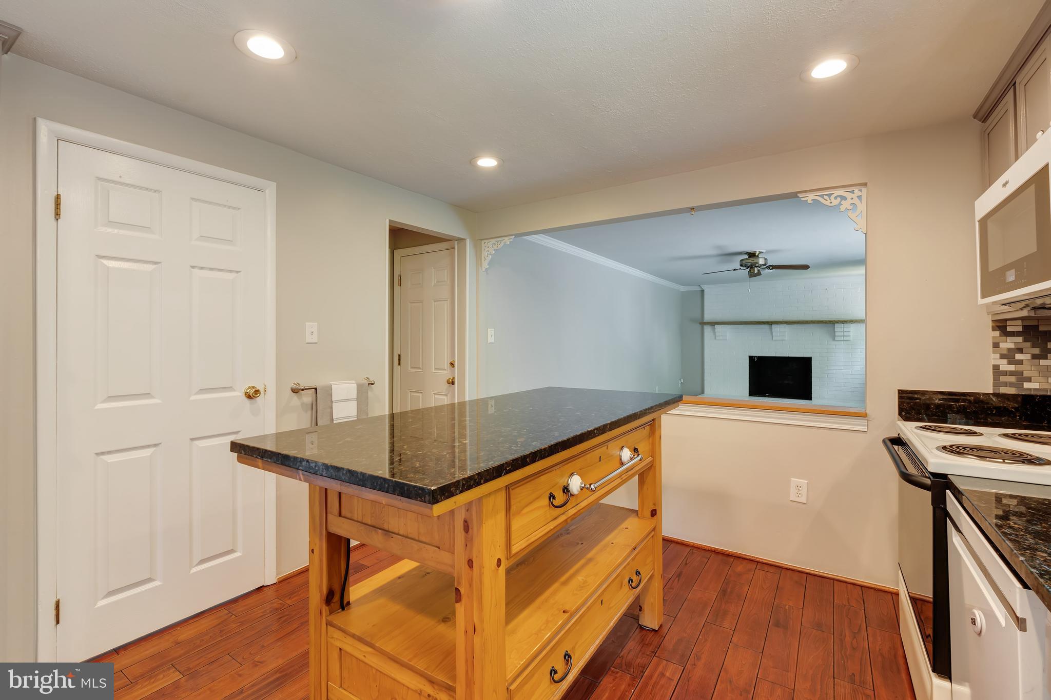 NEWPORT - Residential