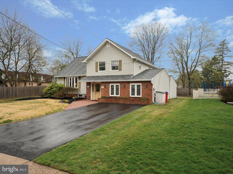 GLEN VIEW PARK - Residential