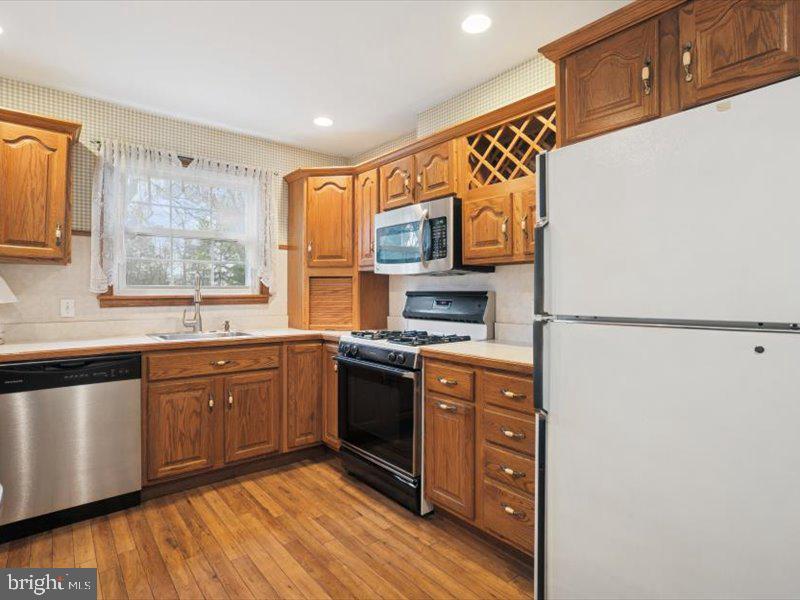 GLEN VIEW PARK - Residential