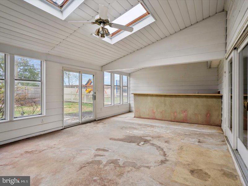 GLEN VIEW PARK - Residential