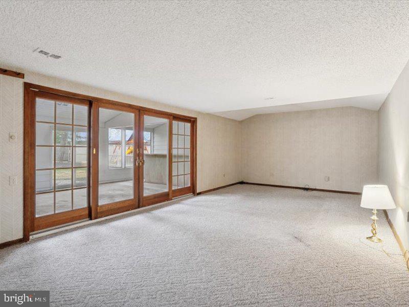 GLEN VIEW PARK - Residential