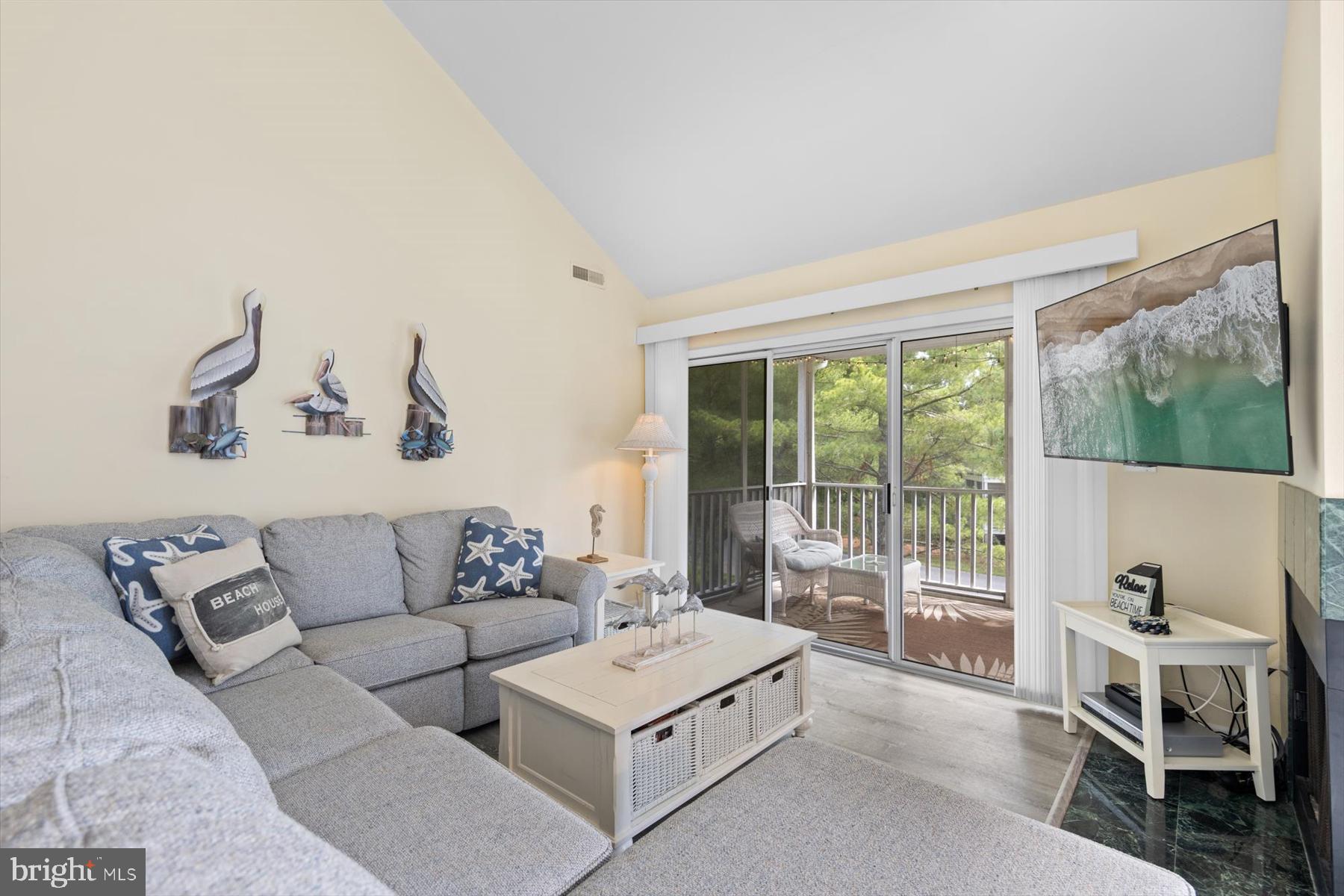 39259 BAYBERRY COURT 16003