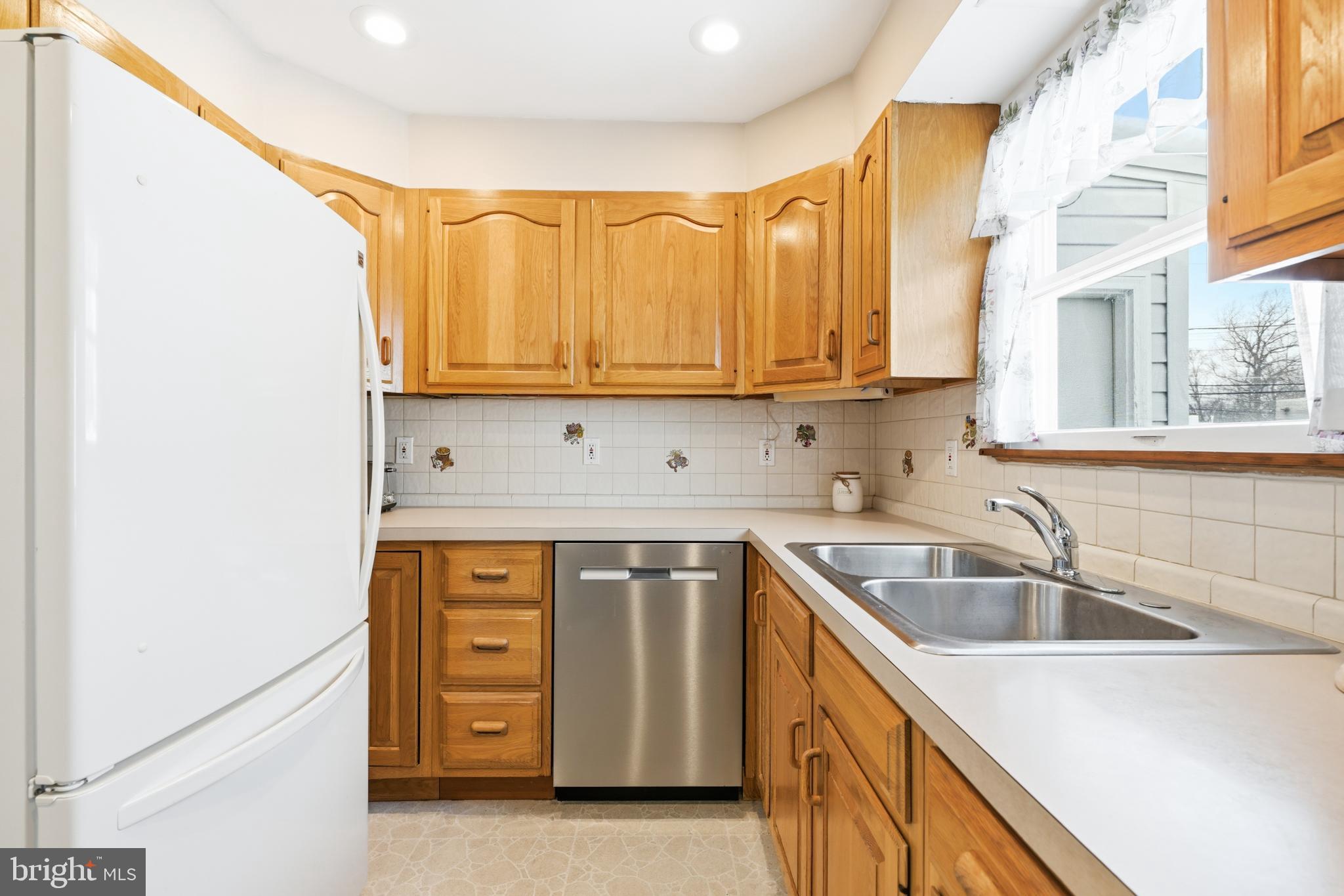 FAIRLESS HILLS - Residential