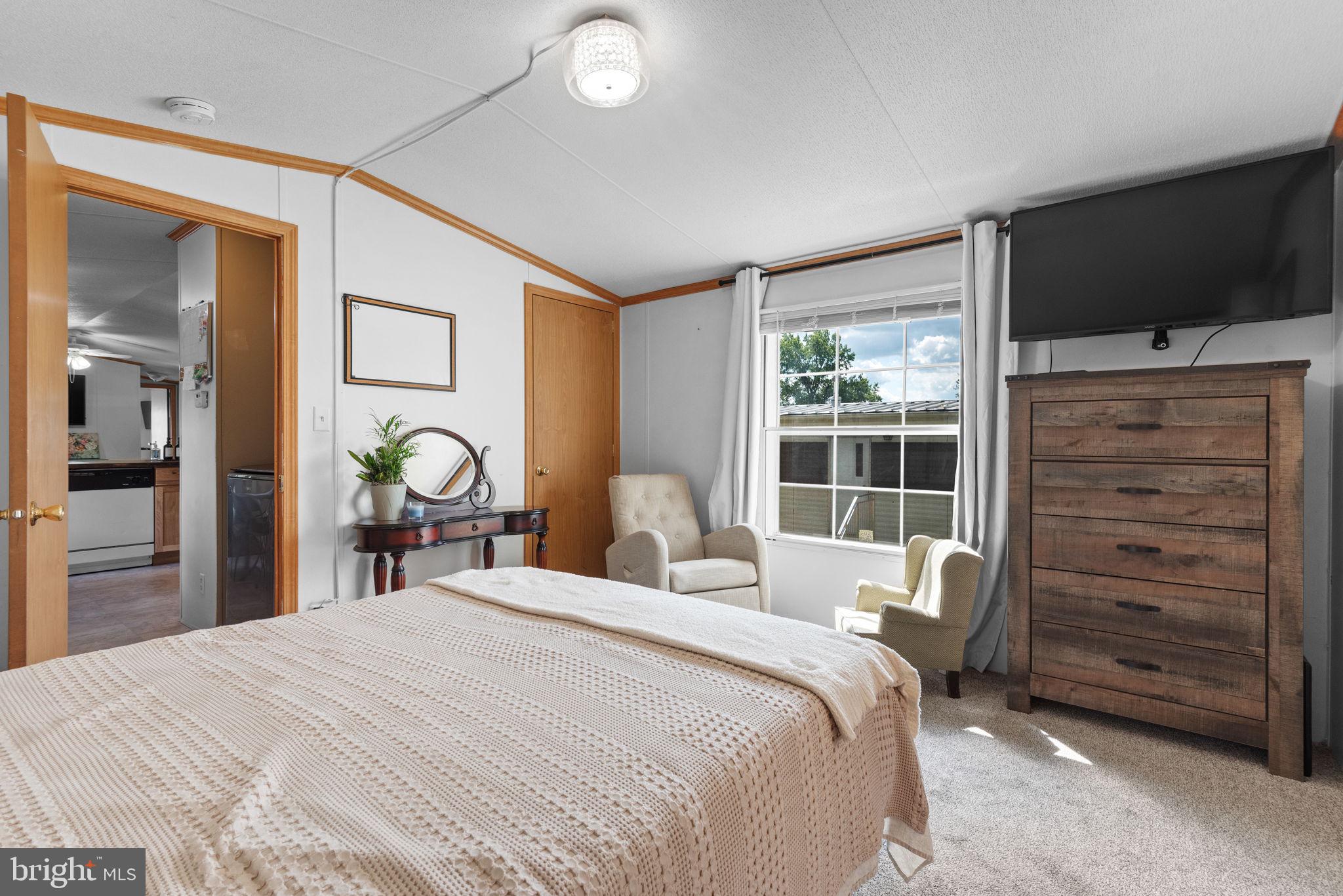 OAK KNOLL ESTATES - Residential