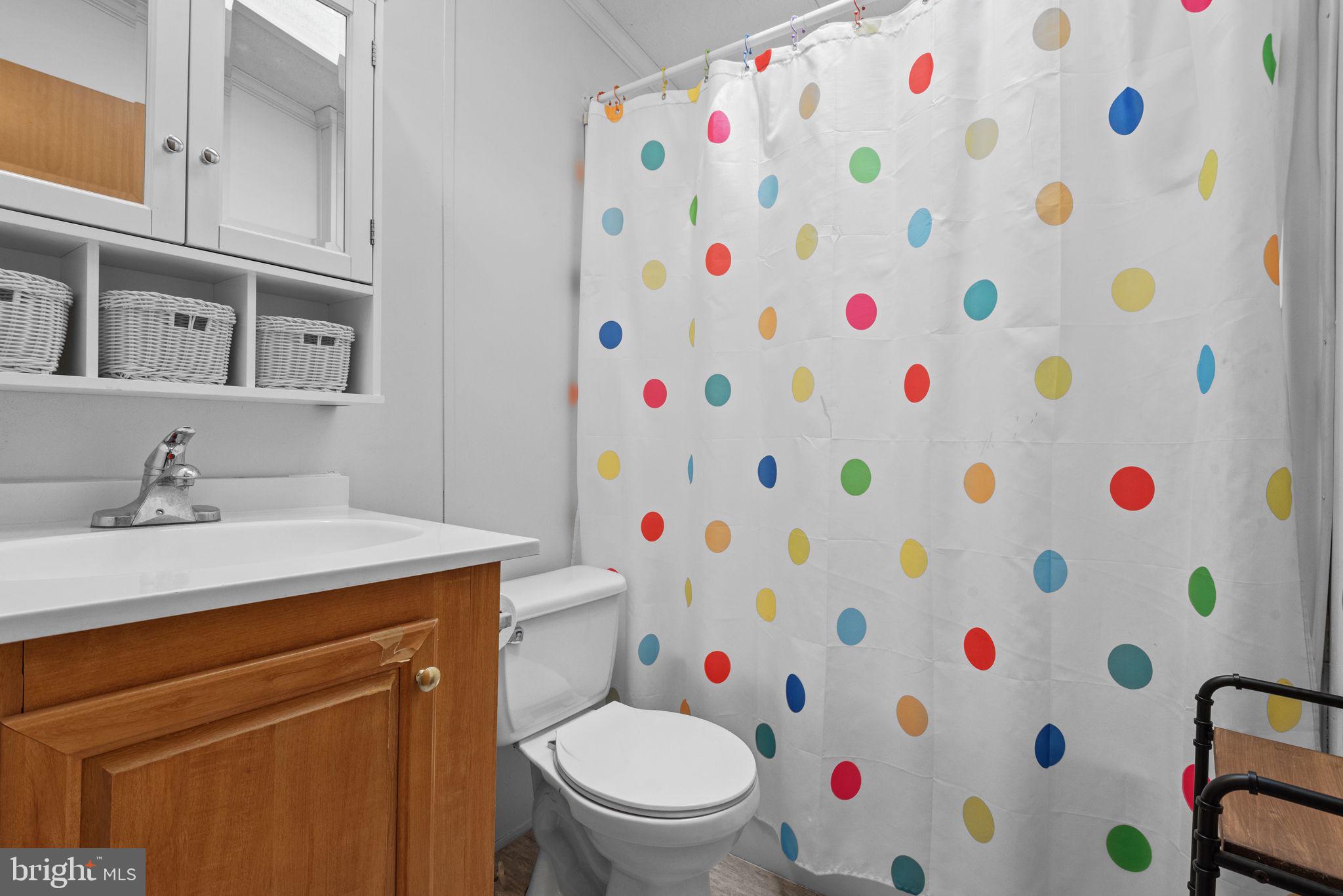 OAK KNOLL ESTATES - Residential