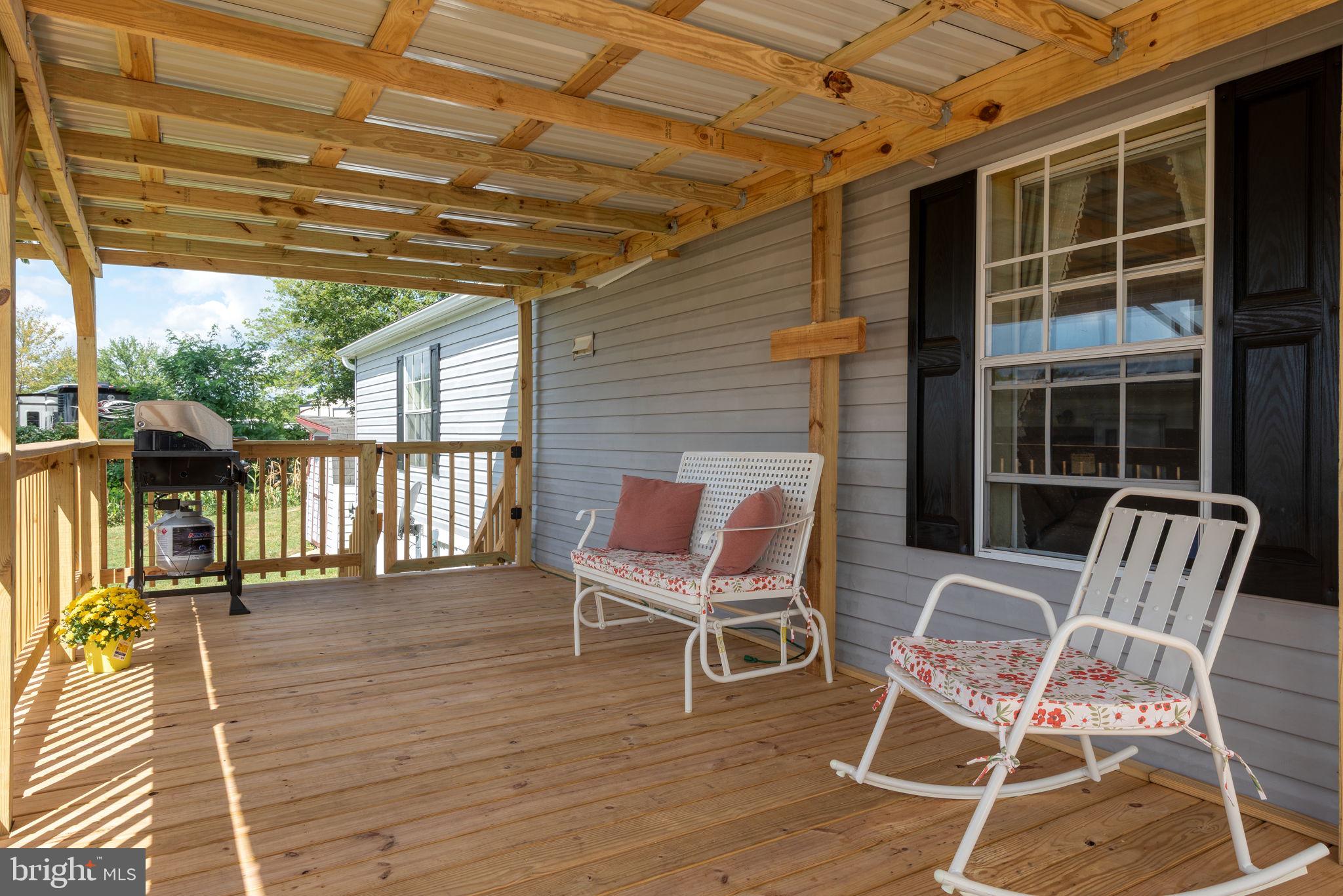 OAK KNOLL ESTATES - Residential