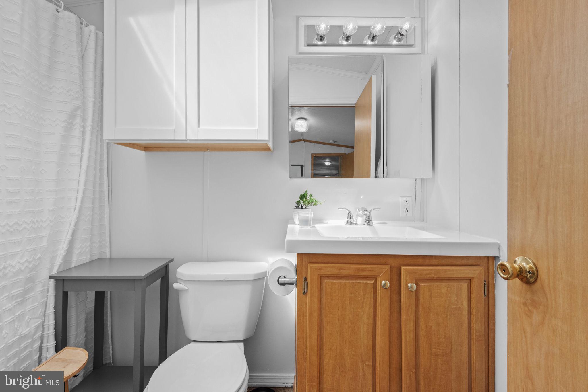 OAK KNOLL ESTATES - Residential