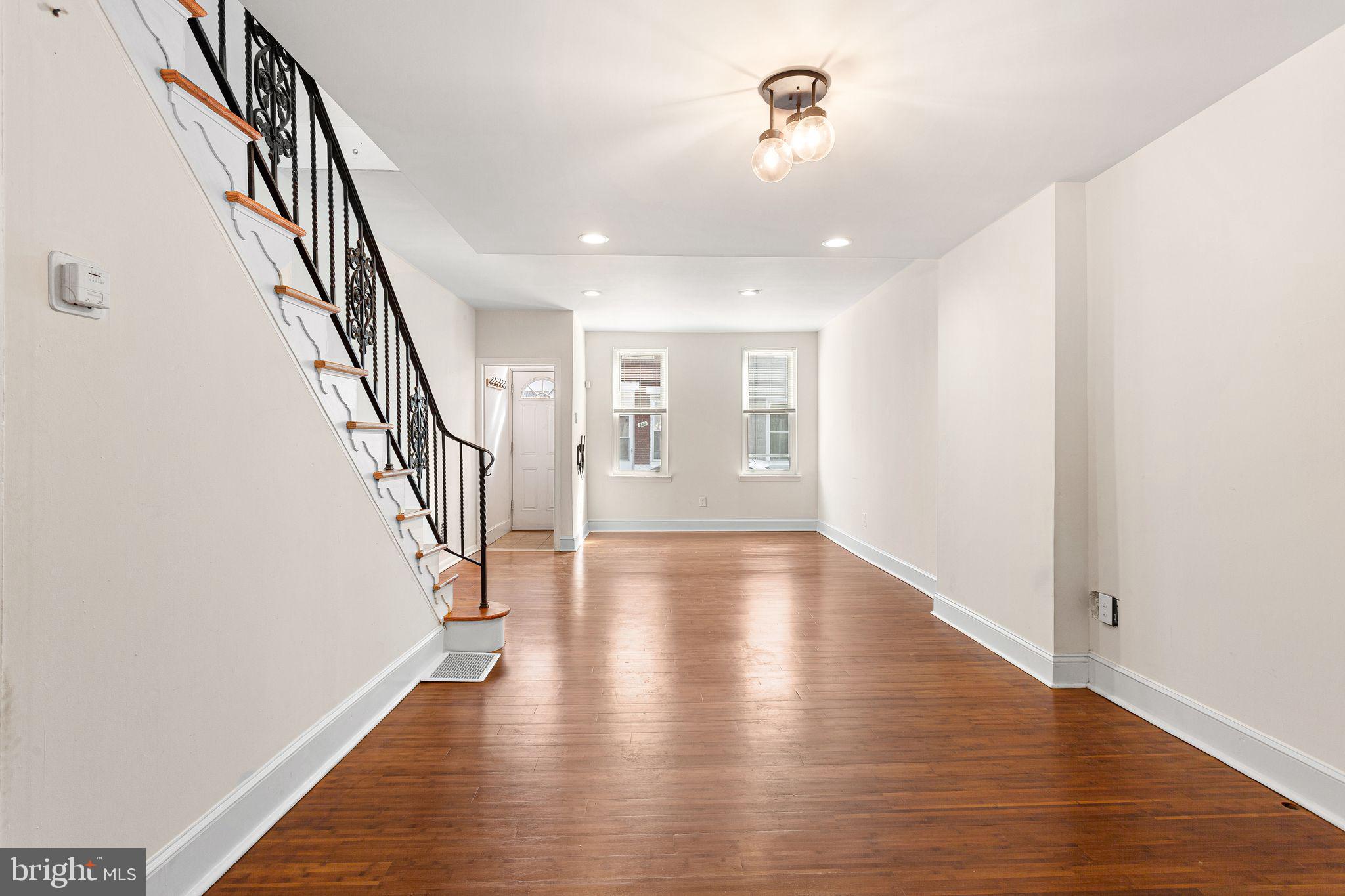 WHITMAN - Residential