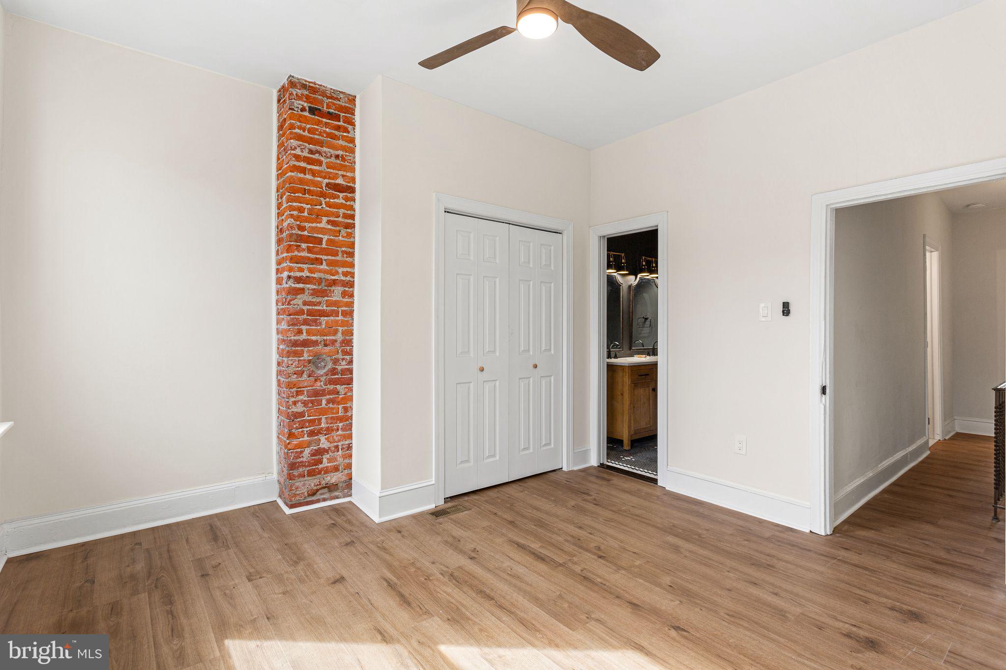 WHITMAN - Residential