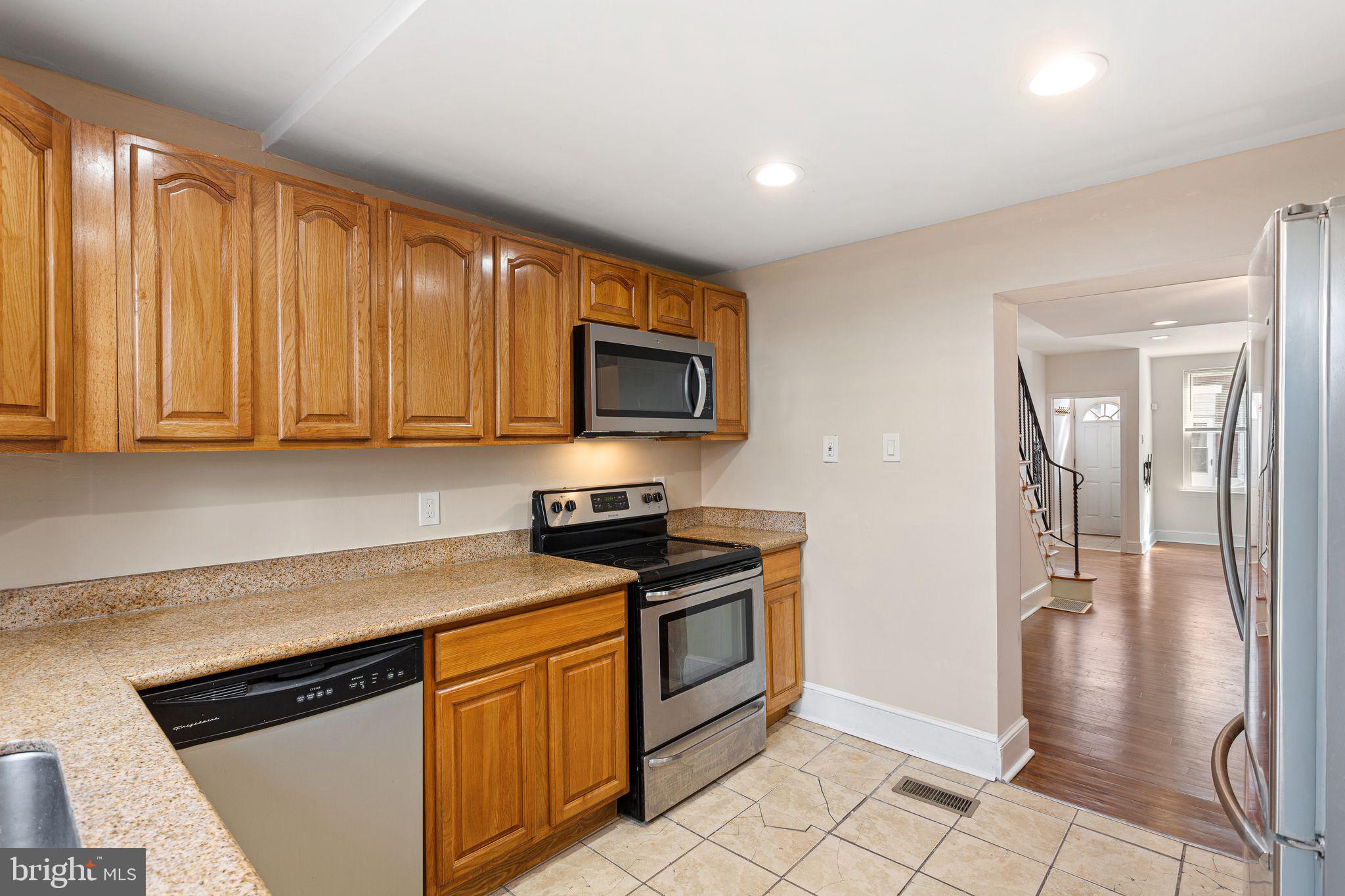 WHITMAN - Residential