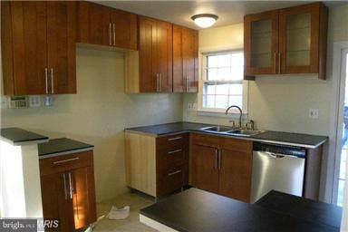 BROOKFIELD - Residential Lease