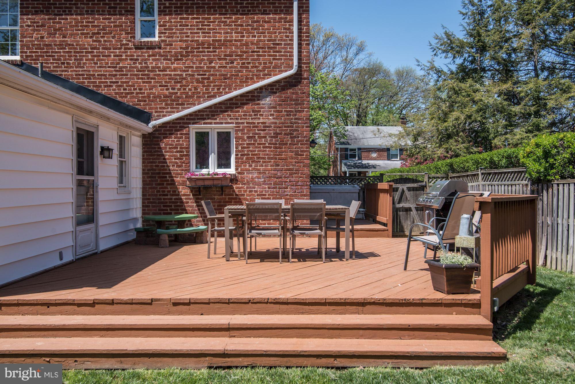 SUNSET TERRACE - Residential