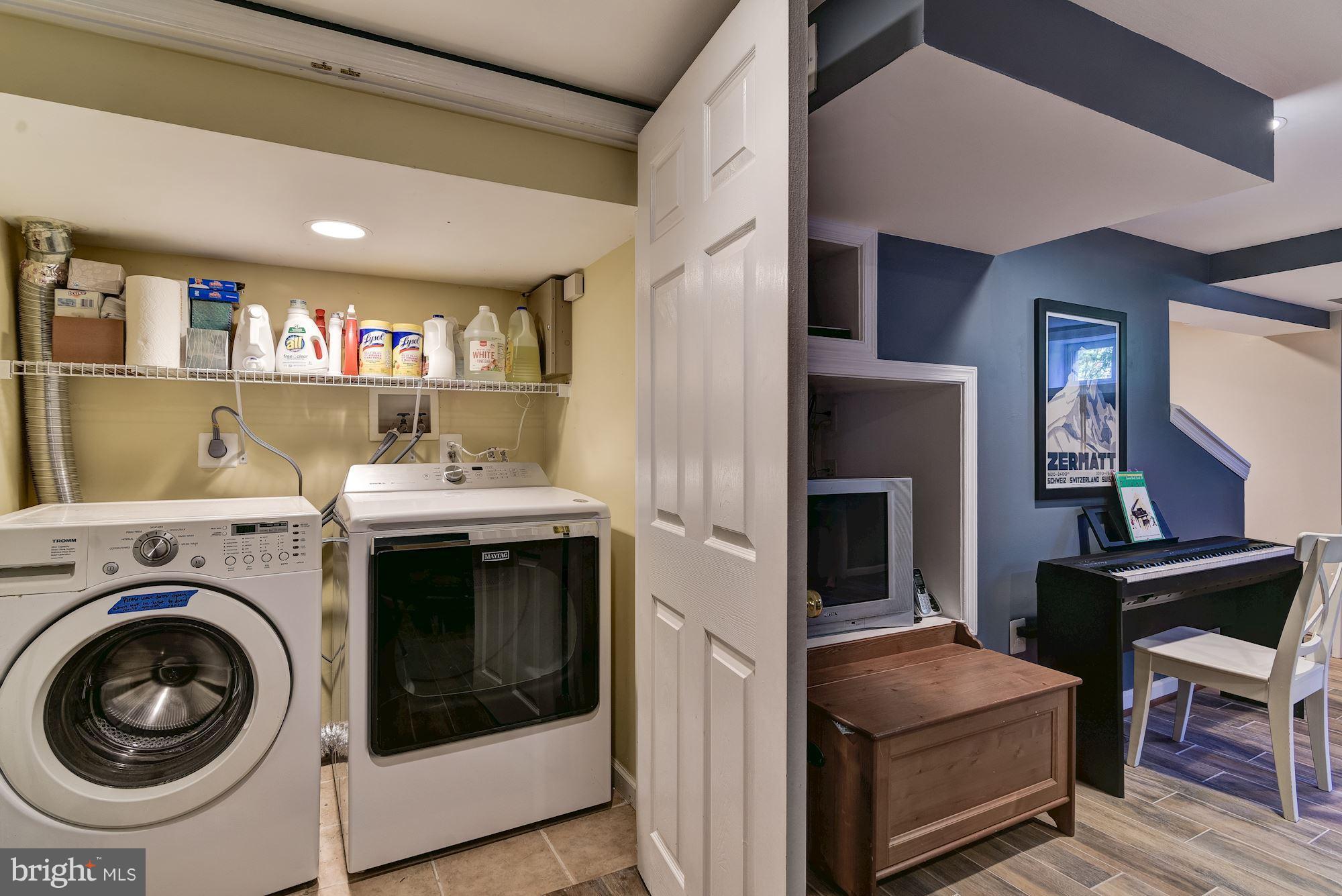 SUNSET TERRACE - Residential