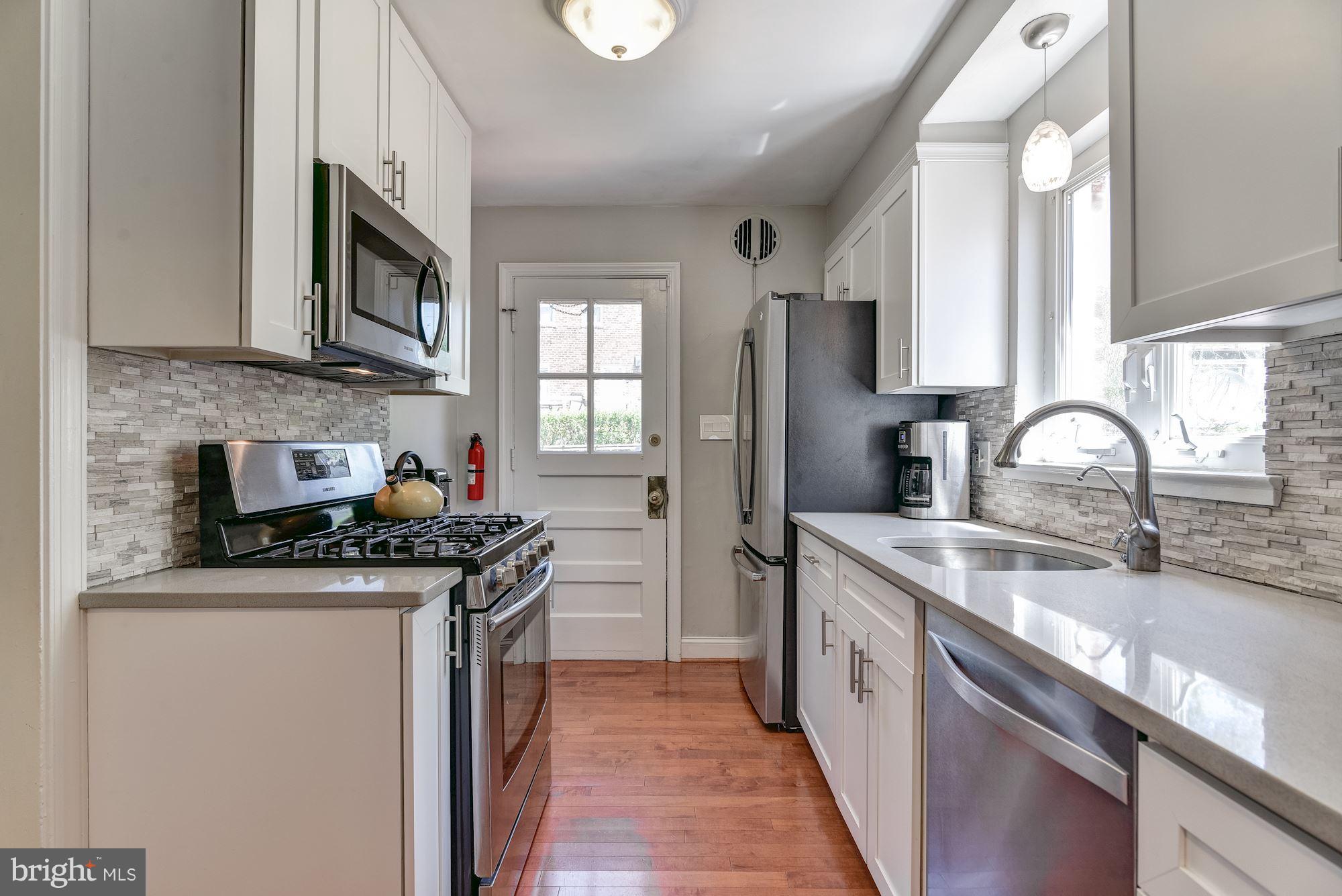 SUNSET TERRACE - Residential