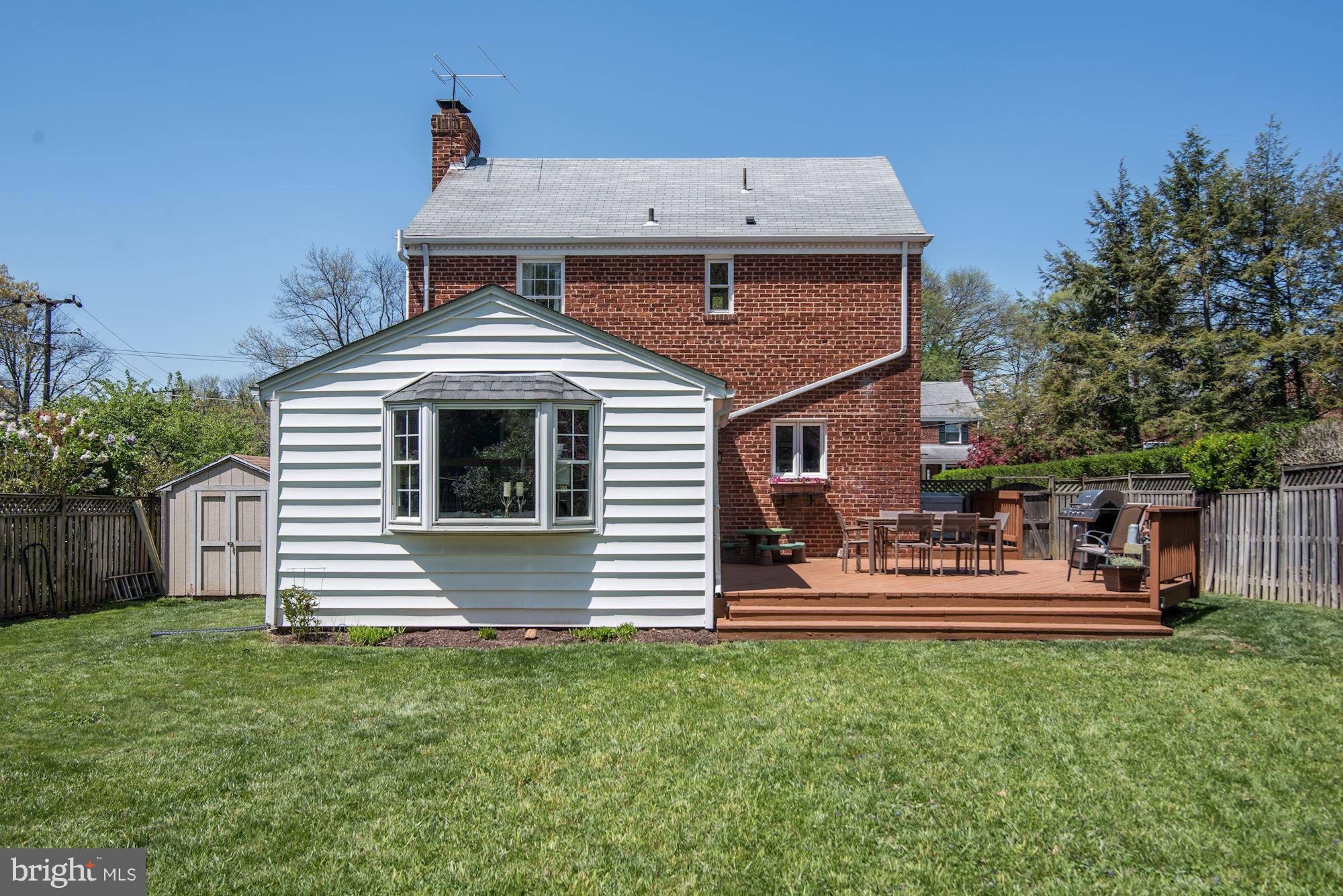 SUNSET TERRACE - Residential