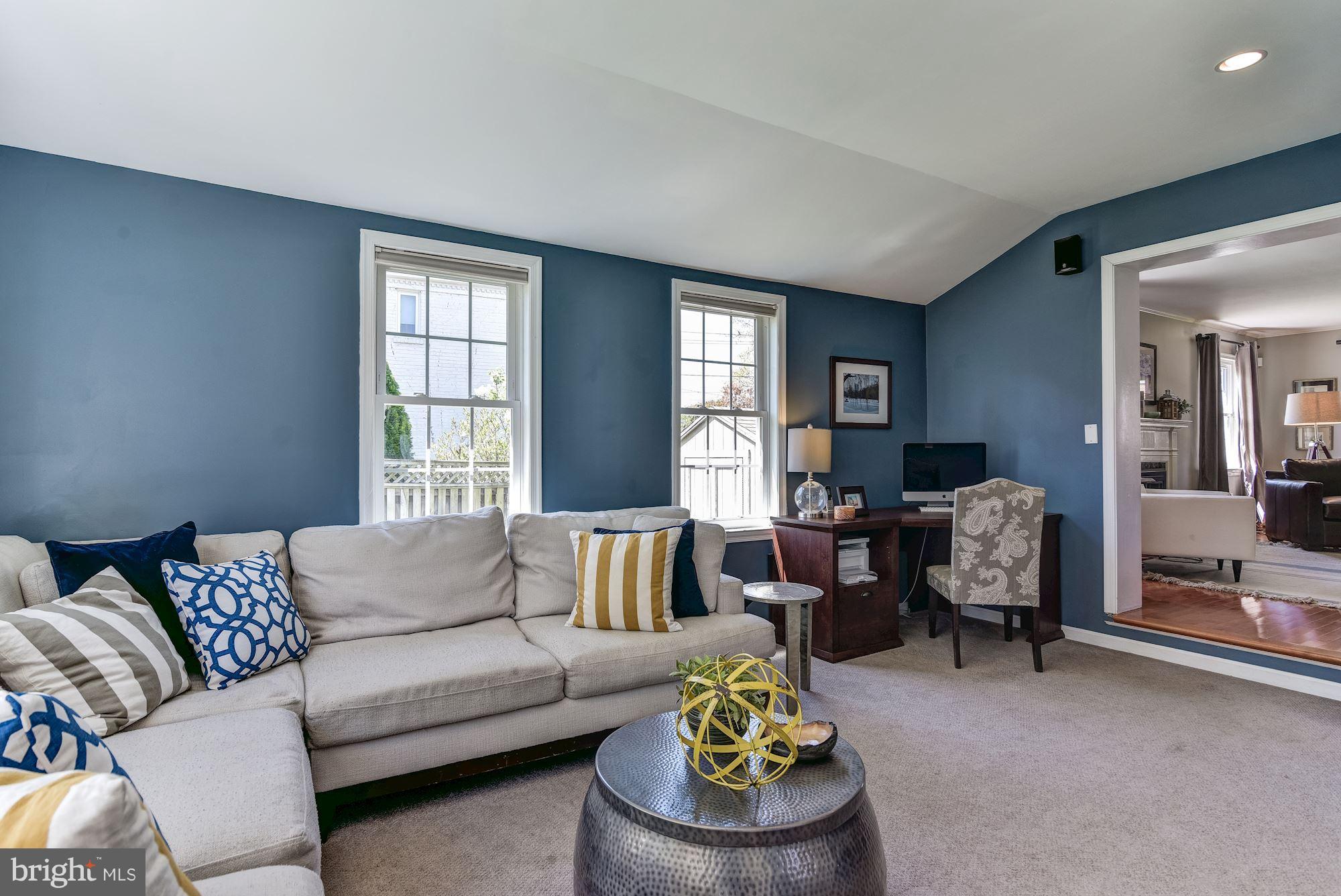 SUNSET TERRACE - Residential